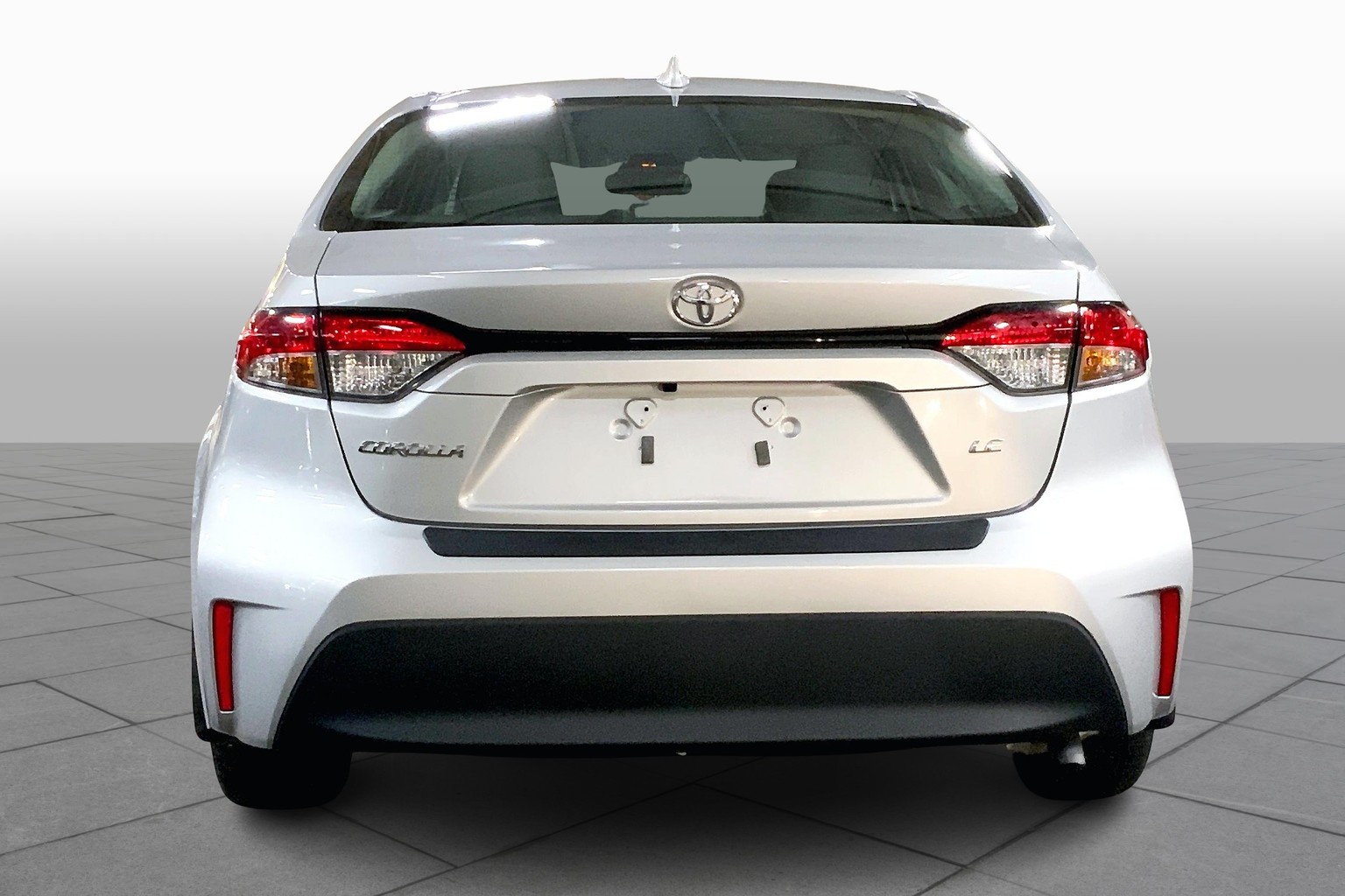 Corolla LE