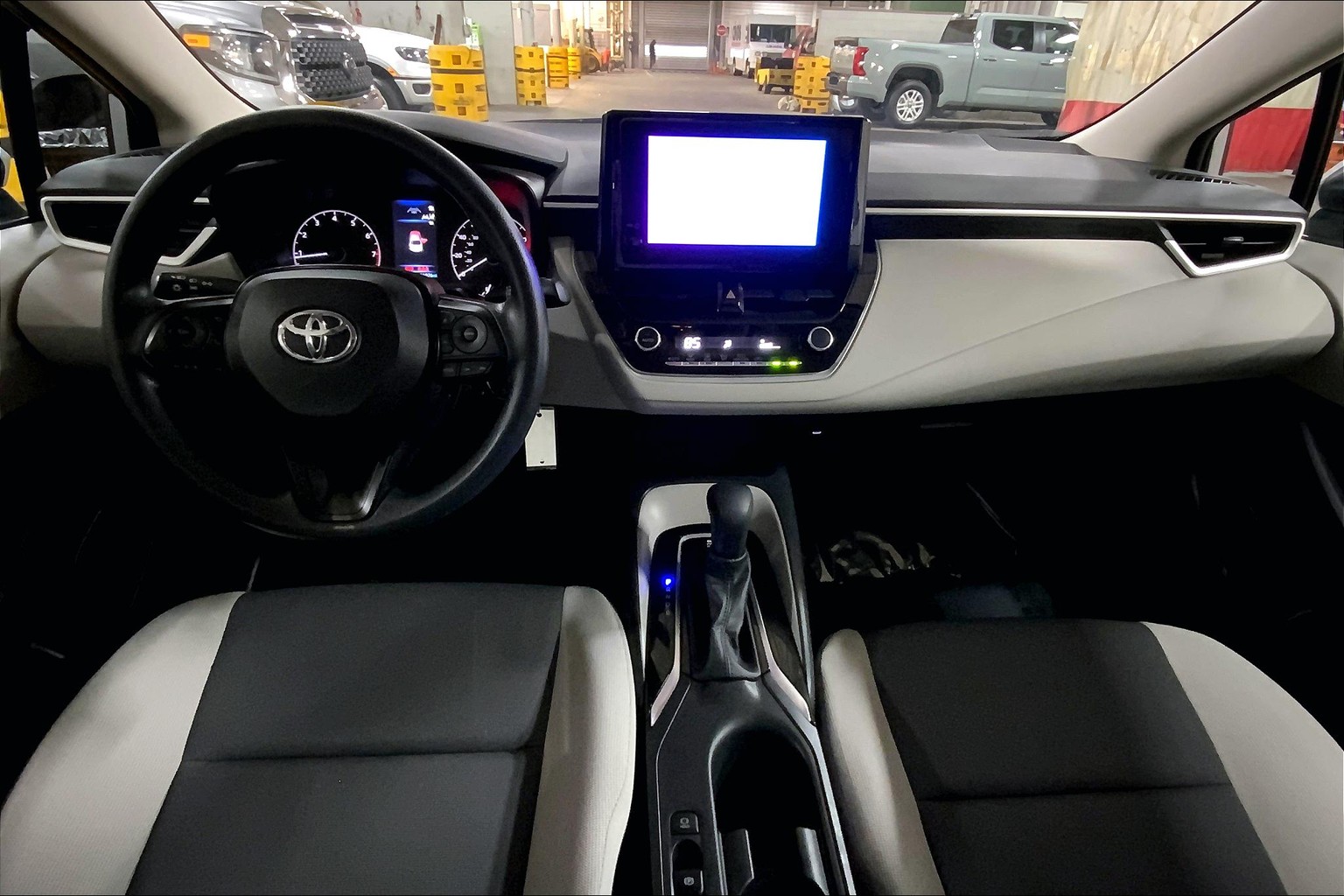 Corolla LE