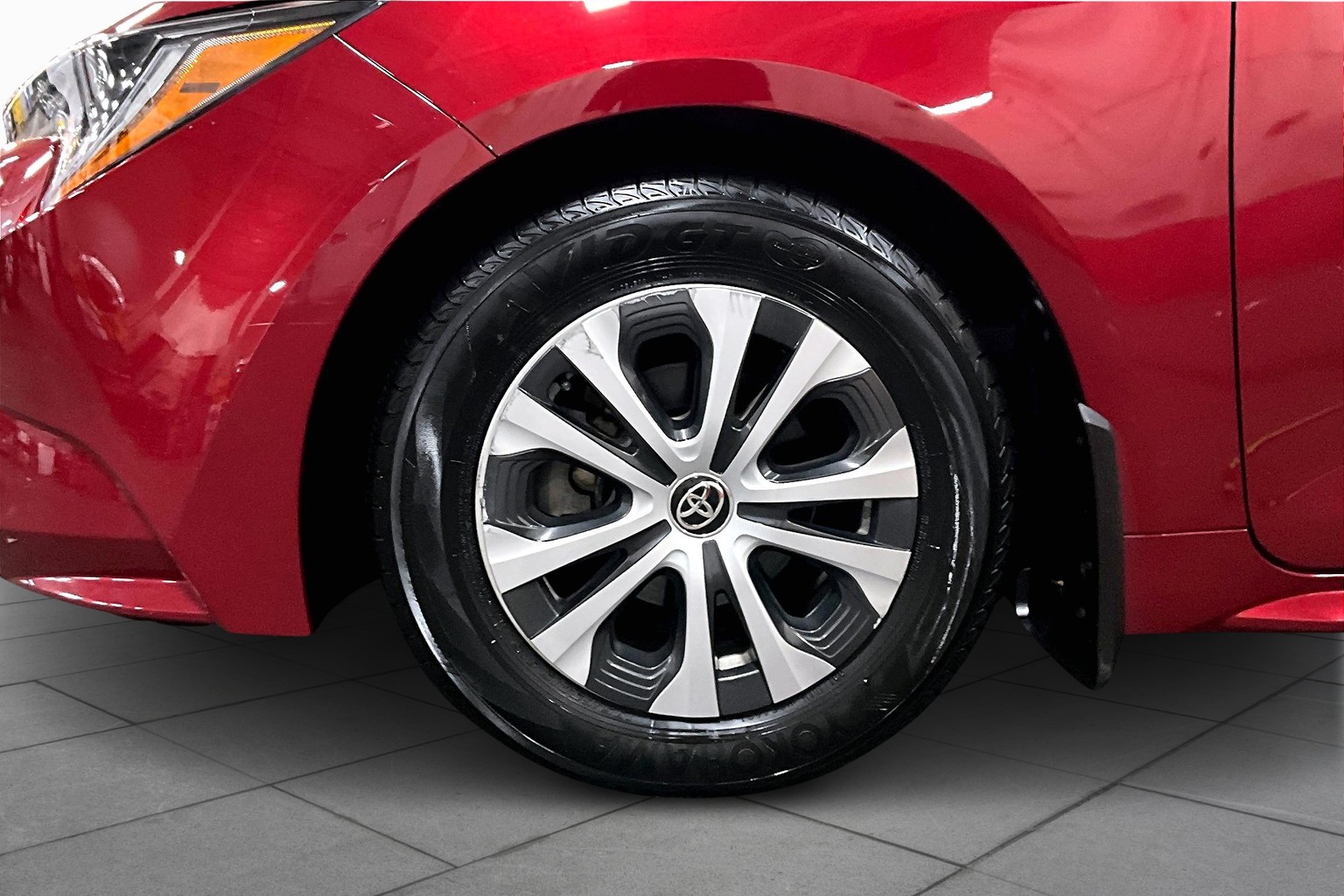 Corolla Hybrid LE