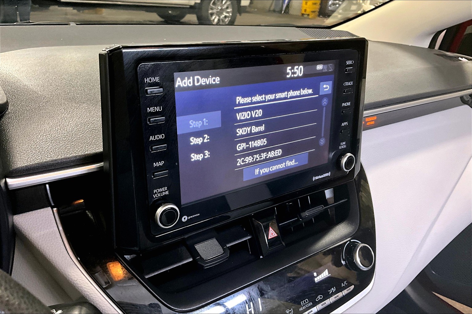 Corolla Hybrid LE
