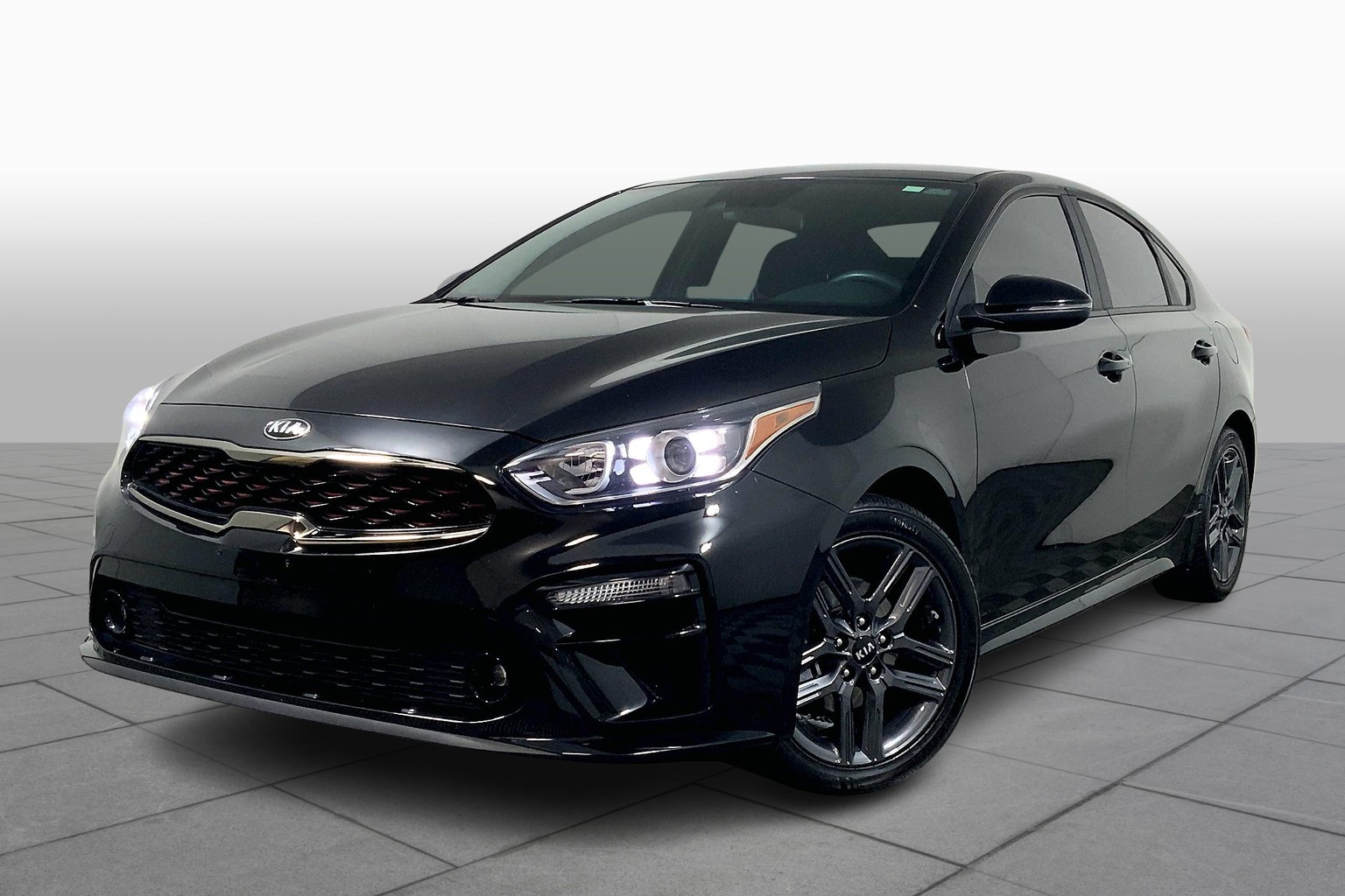 Pre Owned 21 Kia Forte Gt Line Sedan In Danvers Me Ira Toyota Of Danvers