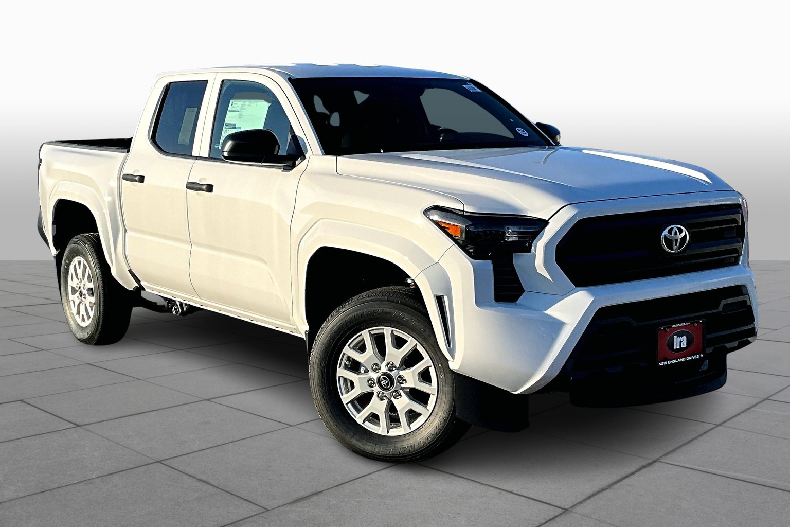 2024 Toyota Tacoma SR's photo