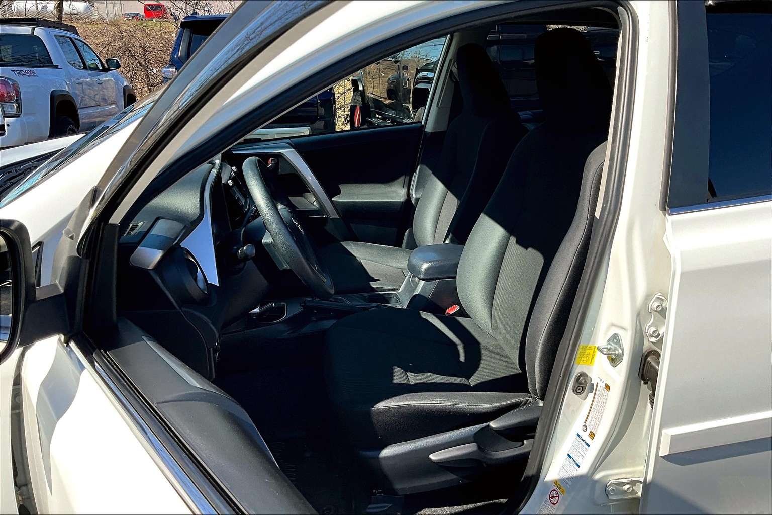 RAV4 LE
