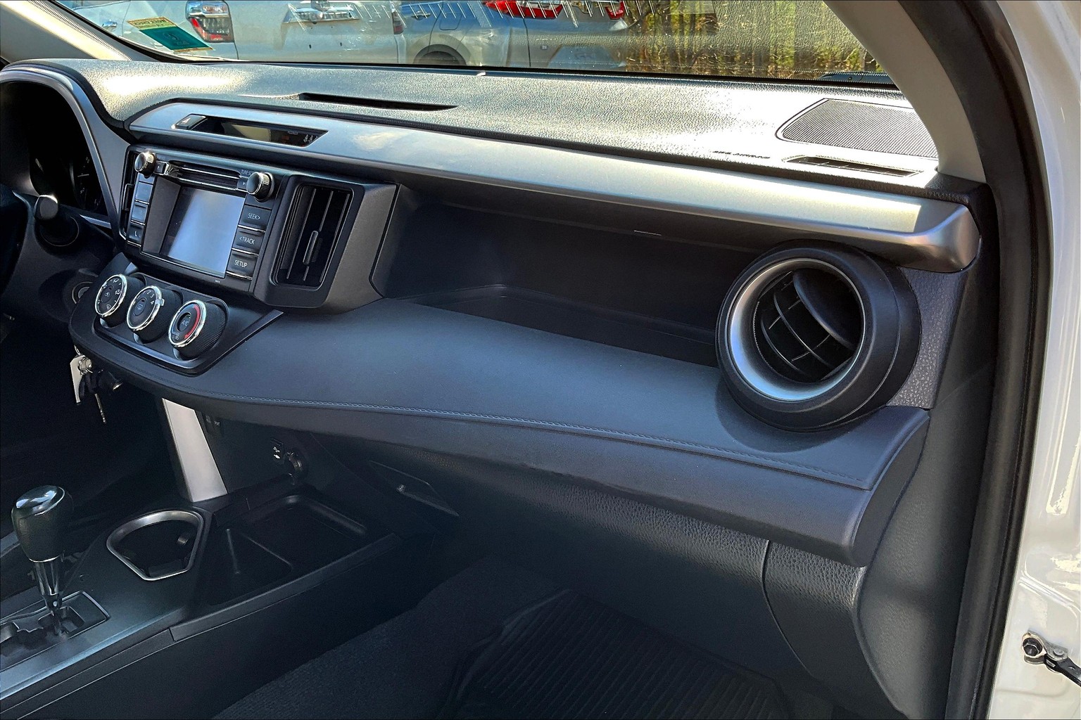 RAV4 LE