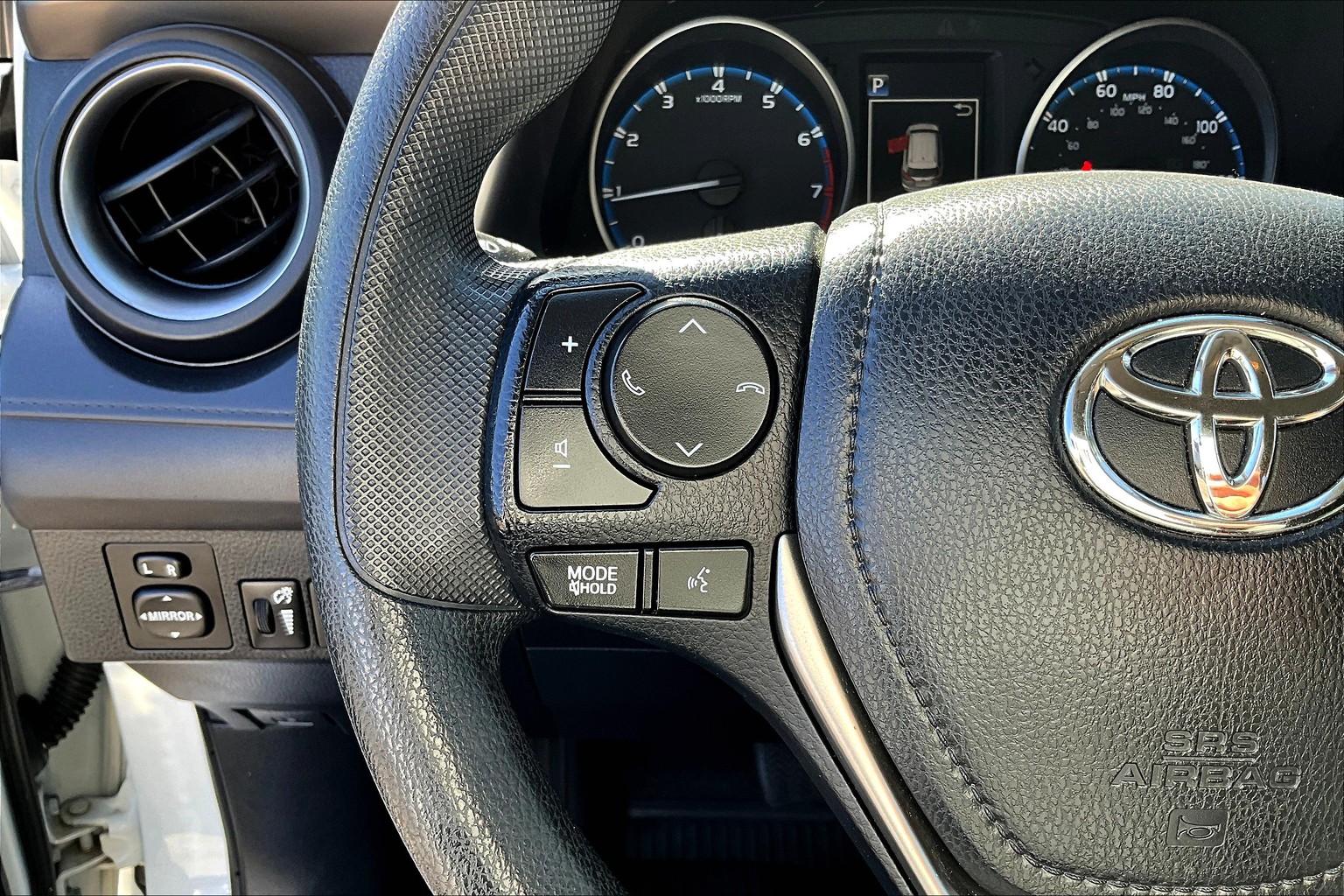 RAV4 LE