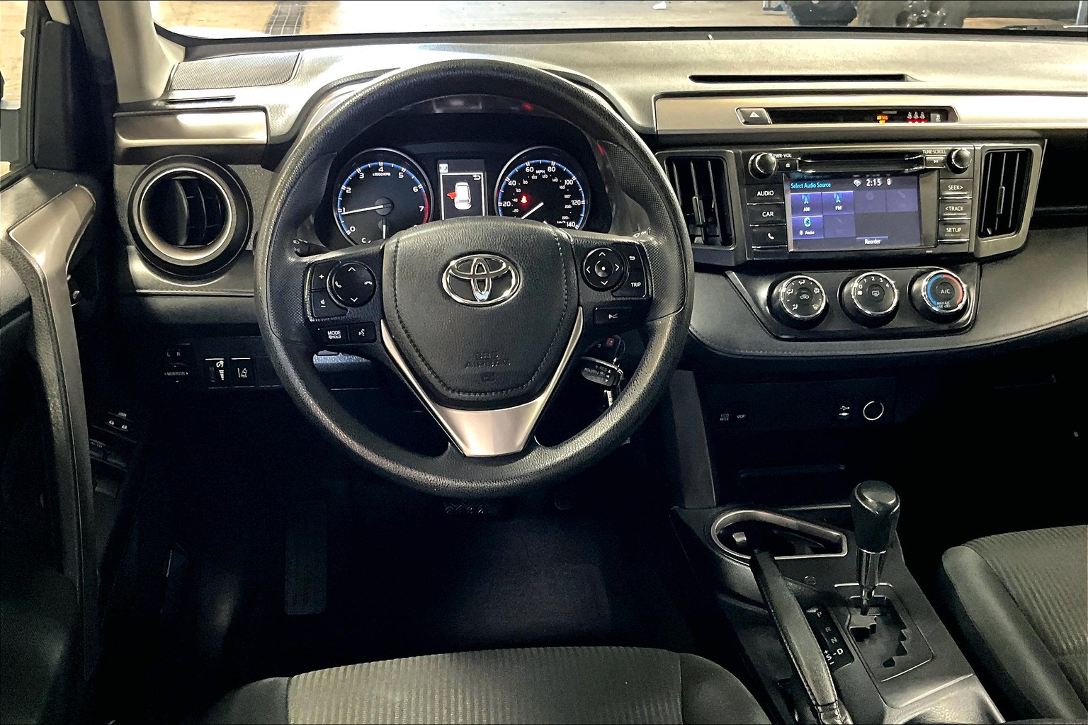RAV4 LE