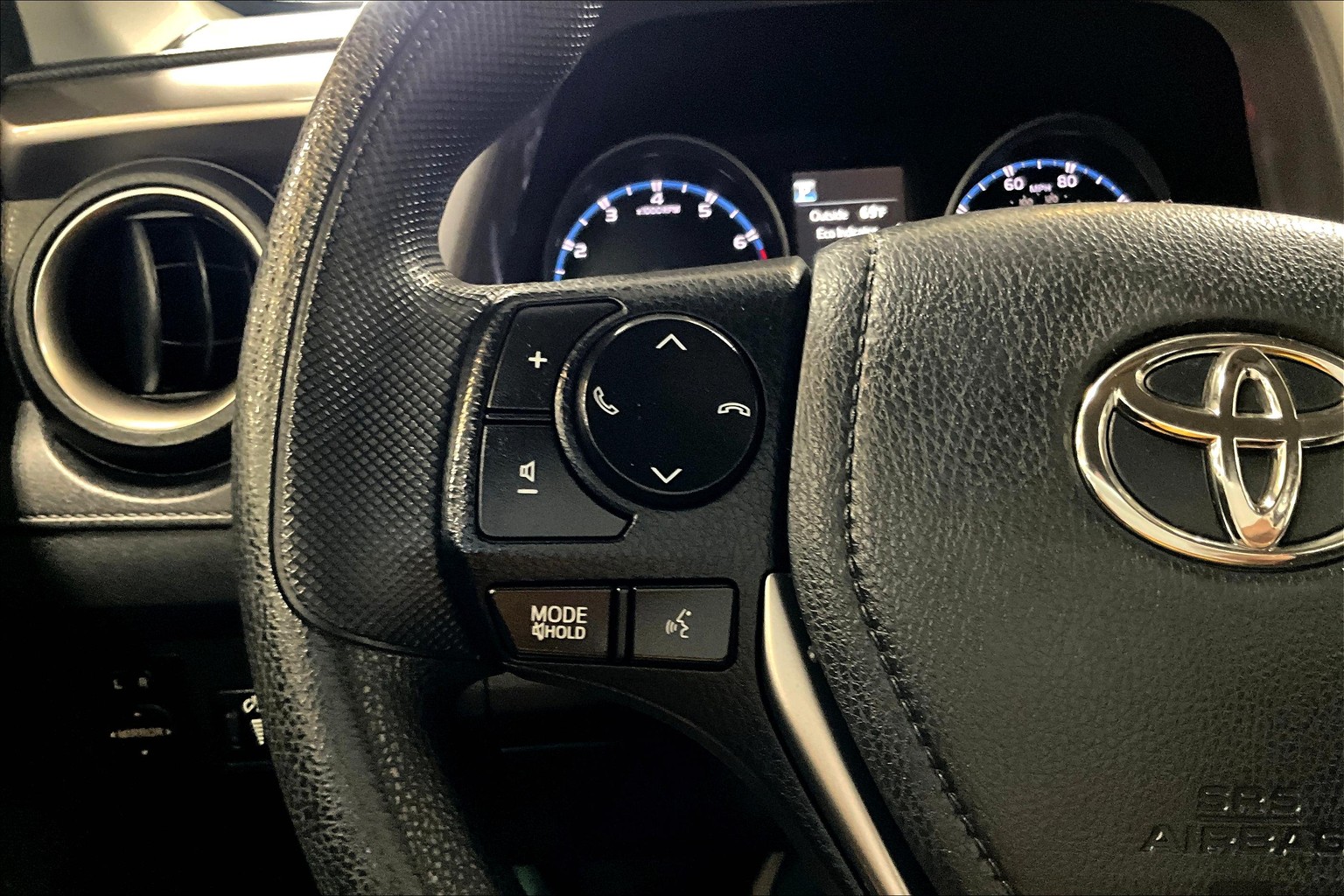 RAV4 LE