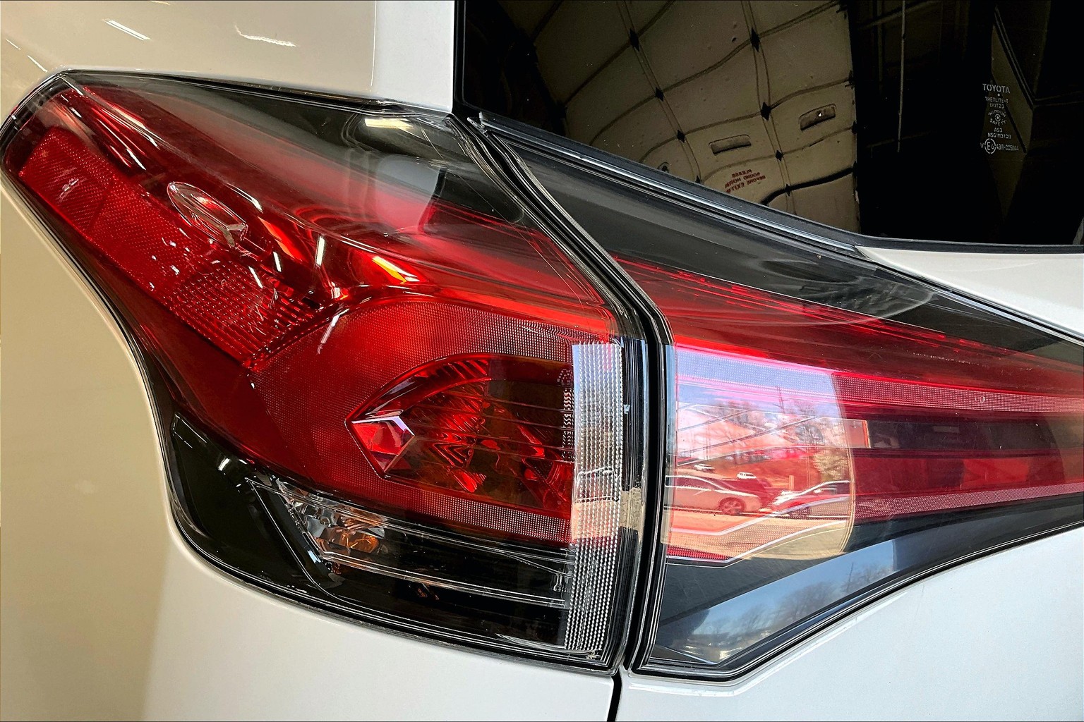 RAV4 LE