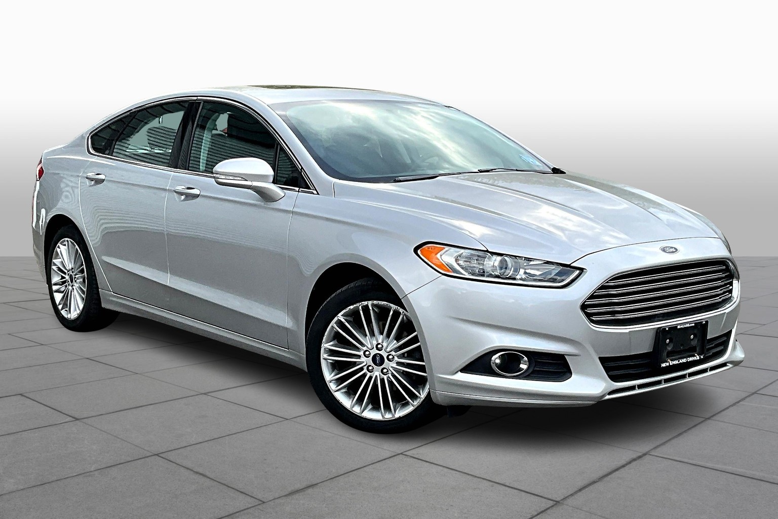 Fusion SE w/EcoBoost