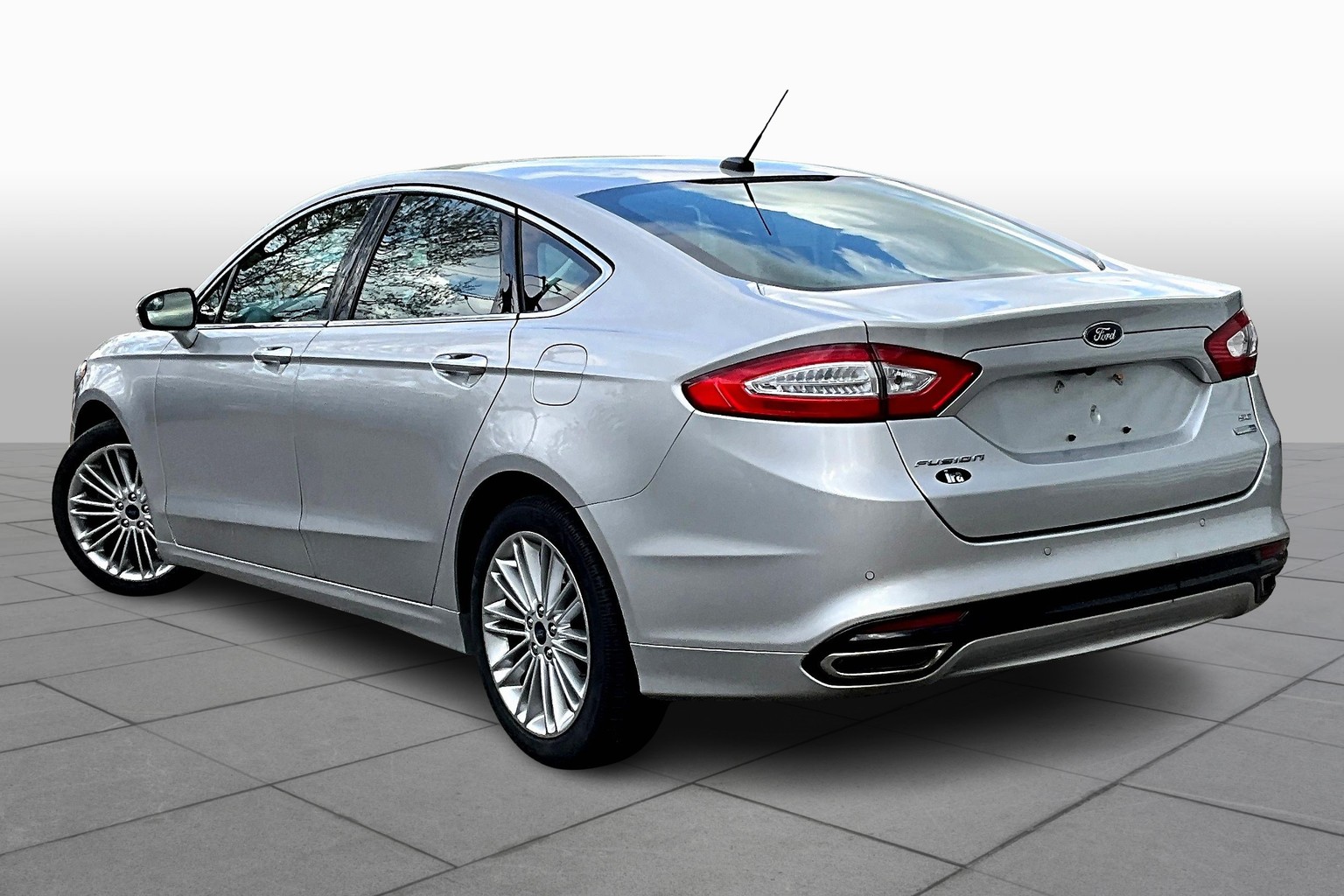 Fusion SE w/EcoBoost