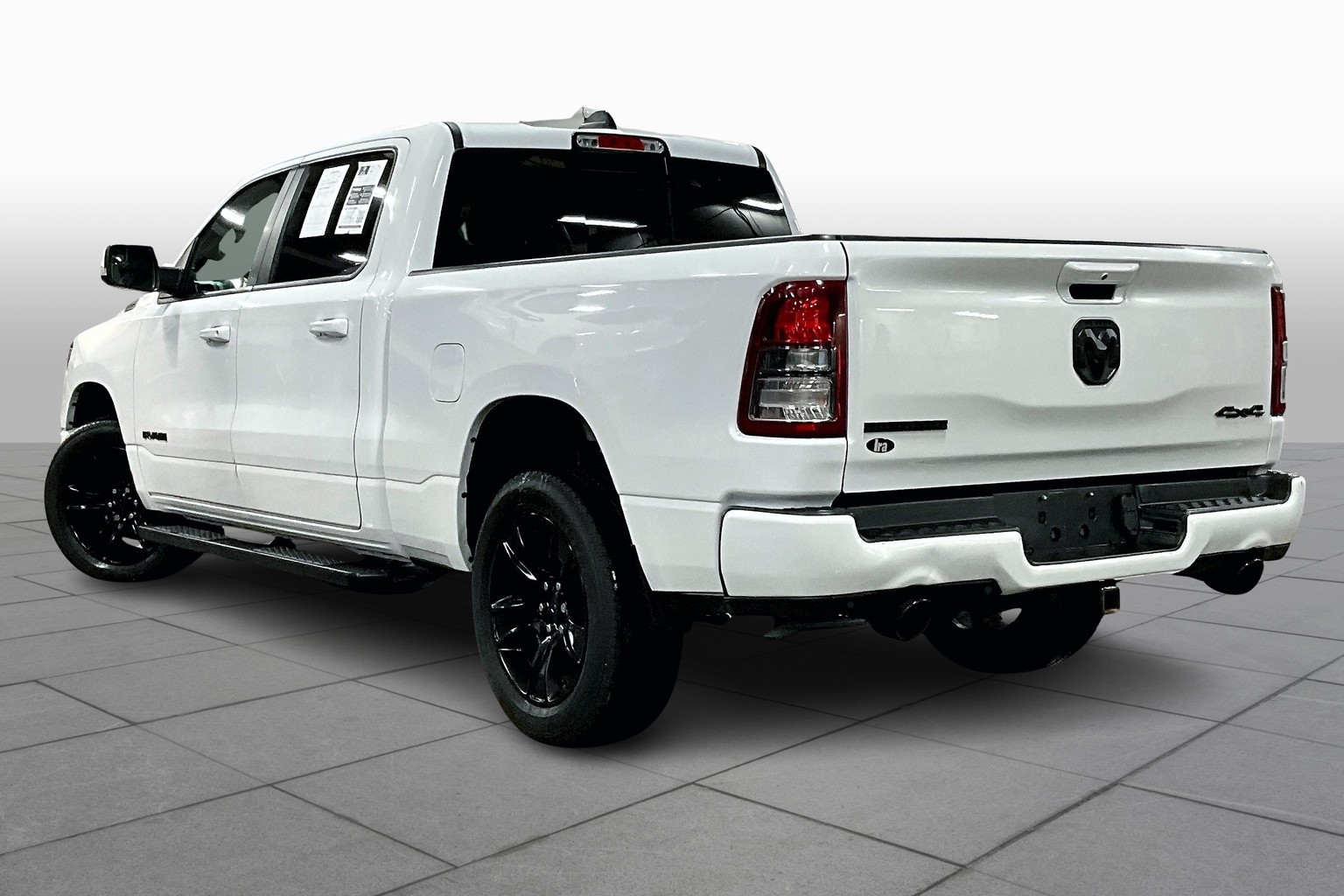 1500 Crew Cab Big Horn/Lone Star