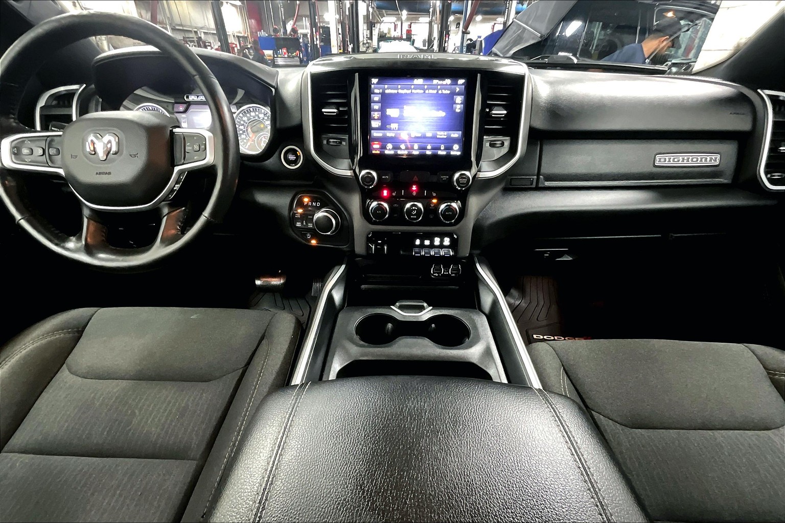 1500 Crew Cab Big Horn/Lone Star