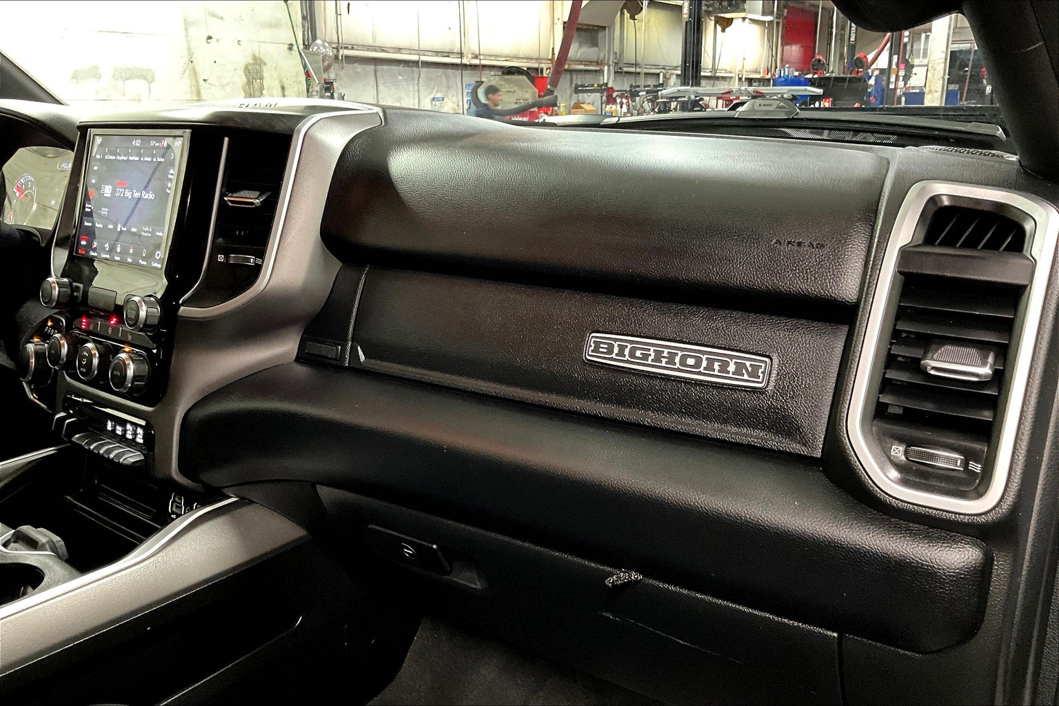 1500 Crew Cab Big Horn/Lone Star