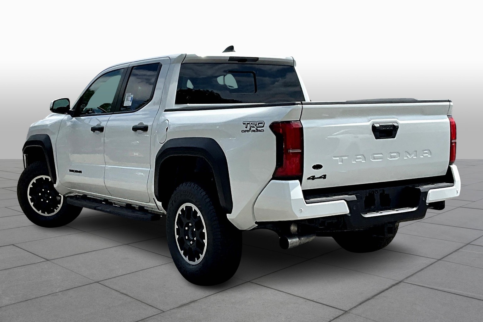 2025 Toyota Tacoma TRD photo 9