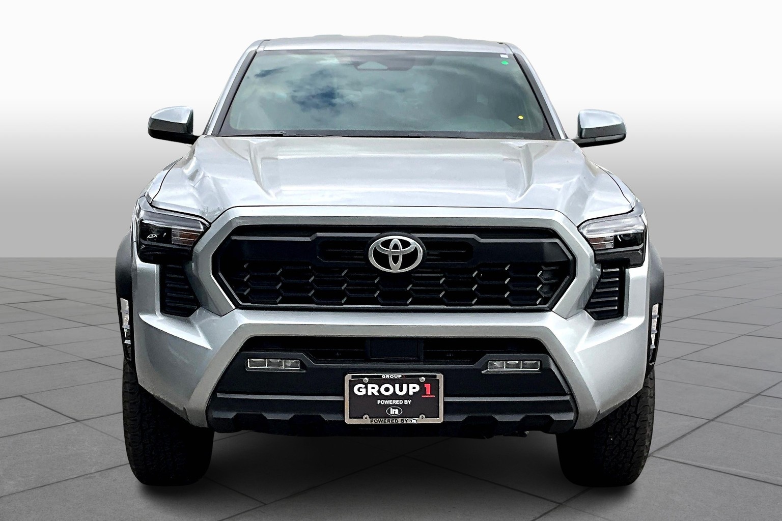 2025 Toyota Tacoma TRD photo 2