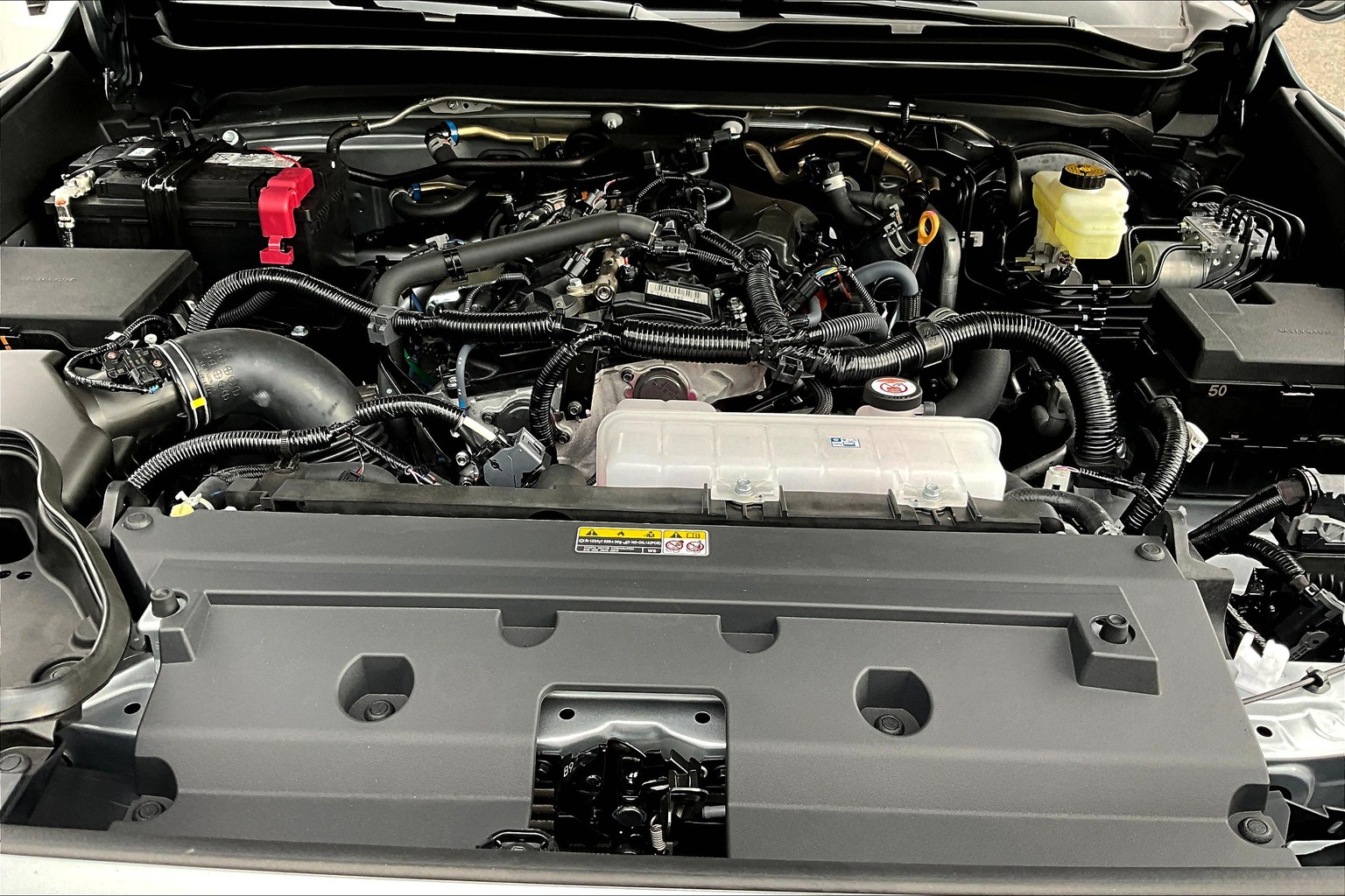 2025 Toyota Tacoma TRD photo 14