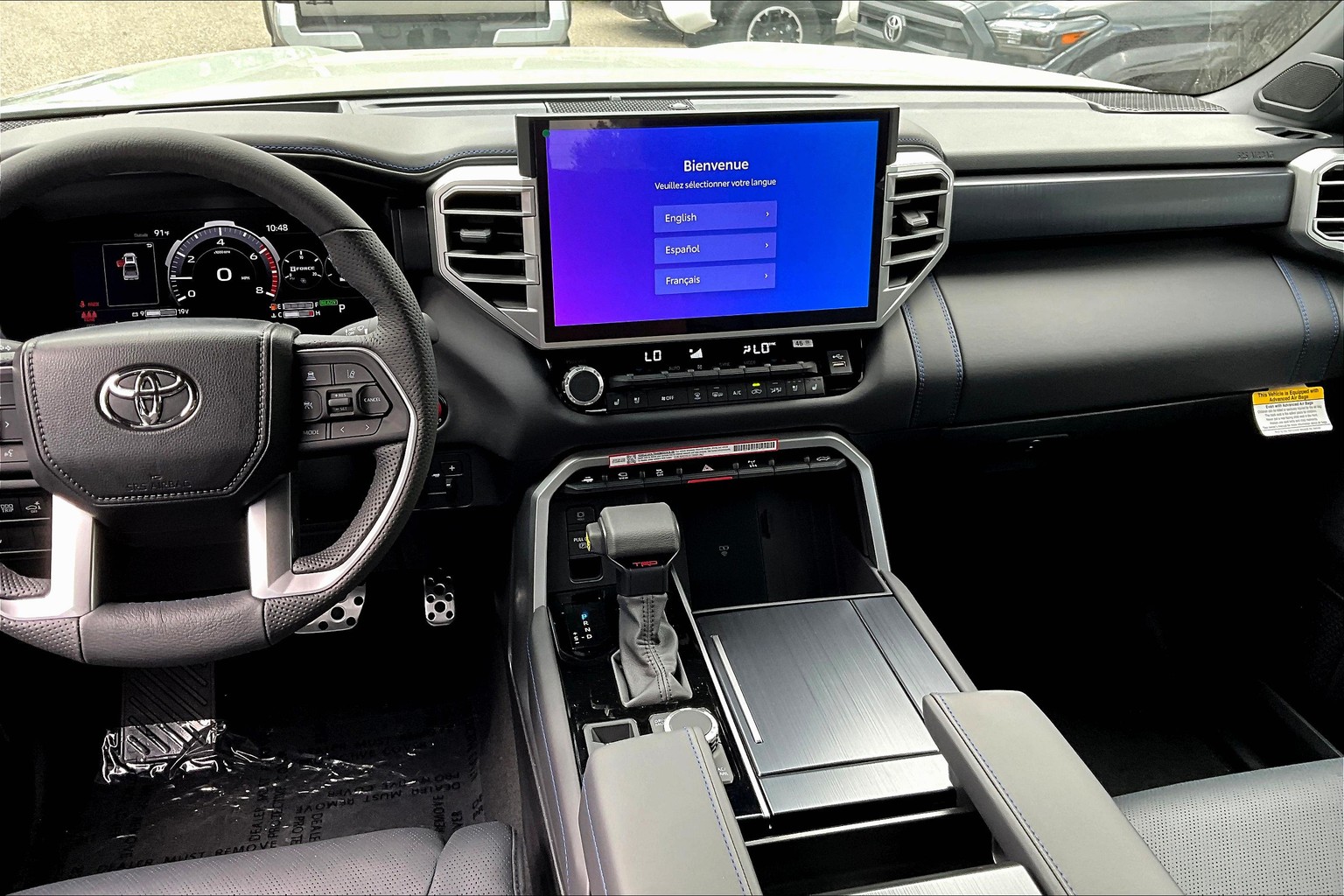 2025 Toyota Tundra Platinum photo 5