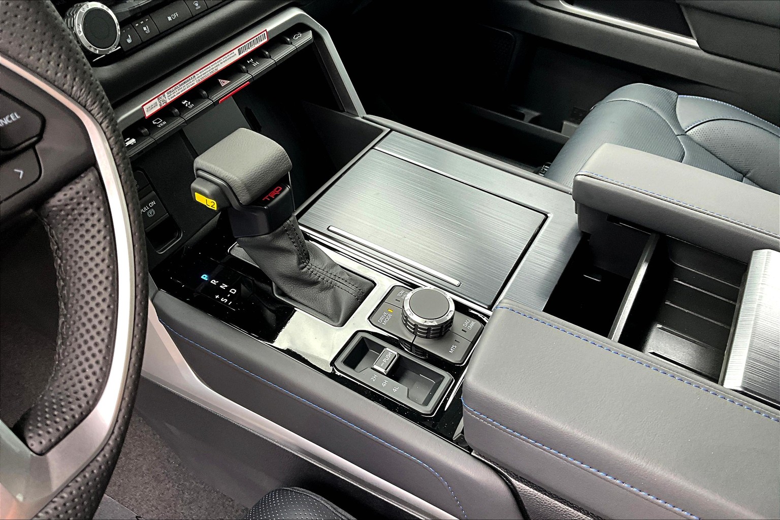 2025 Toyota Tundra Platinum photo 6