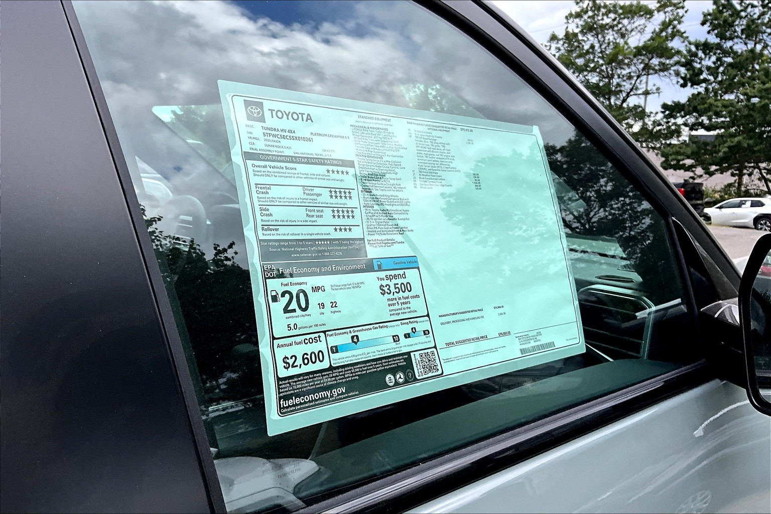 2025 Toyota Tundra Platinum photo 16