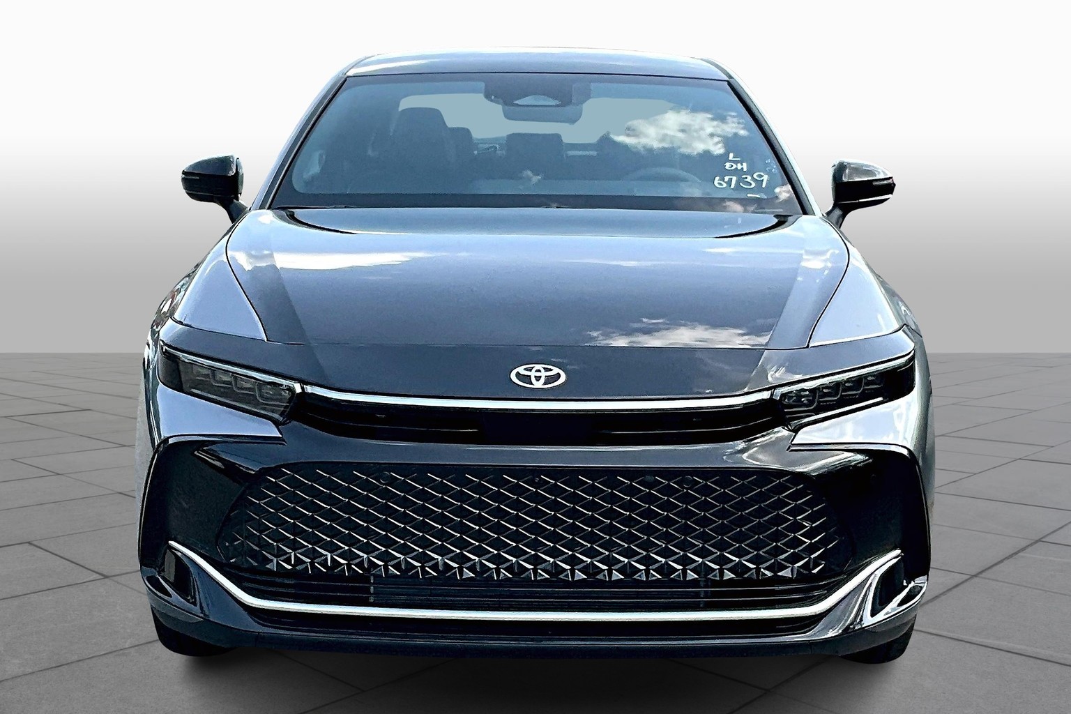 2026 Toyota Crown Platinum photo 2