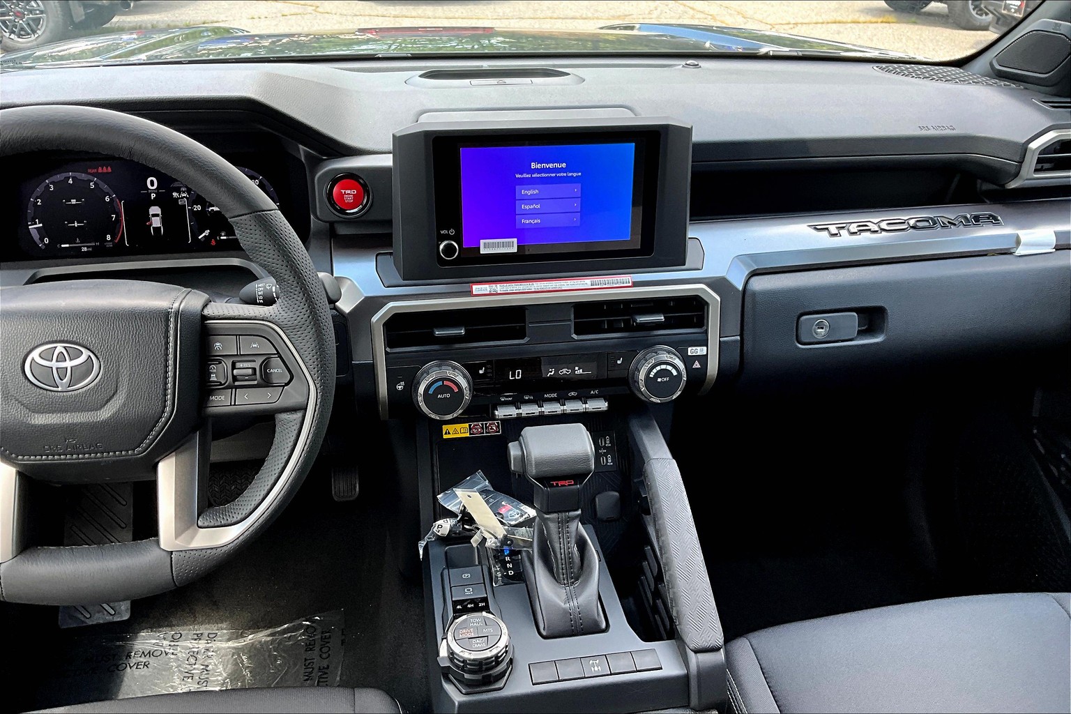 2025 Toyota Tacoma TRD photo 5
