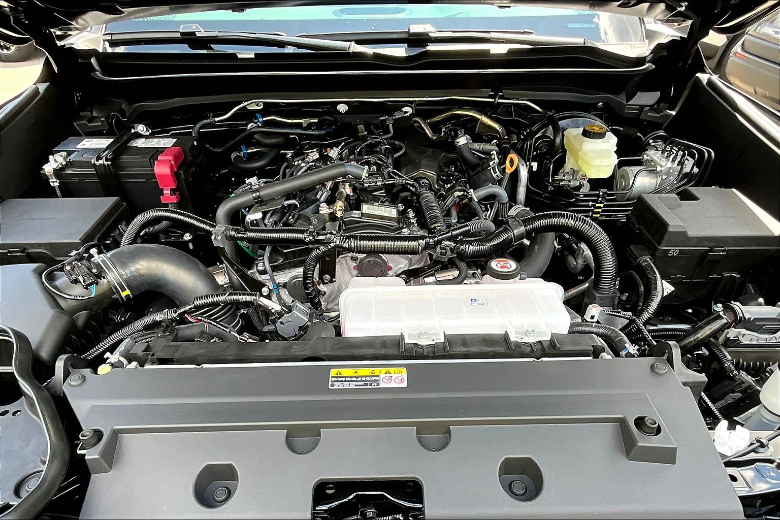2025 Toyota Tacoma TRD photo 15