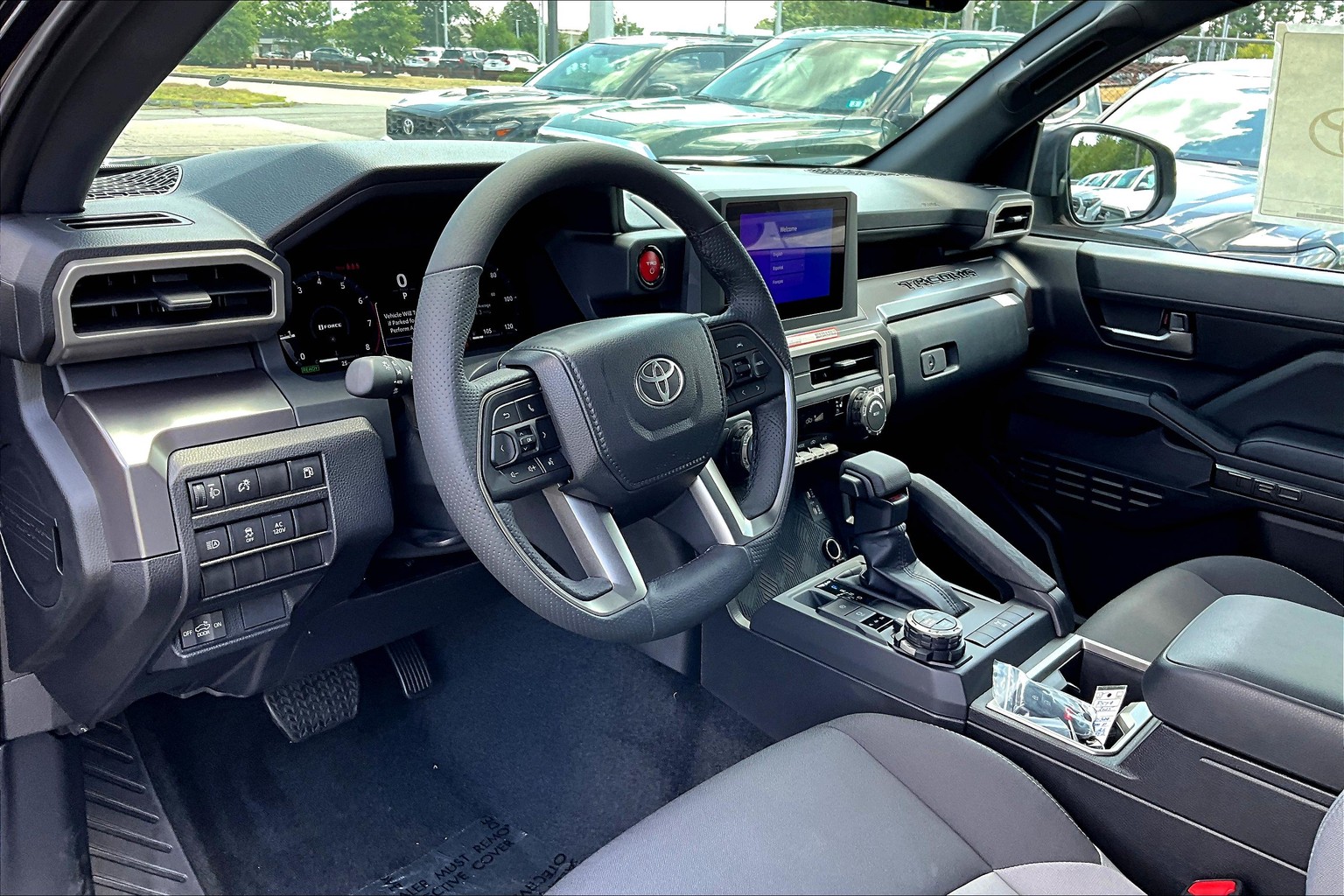 2025 Toyota Tacoma TRD Off-Road photo 7