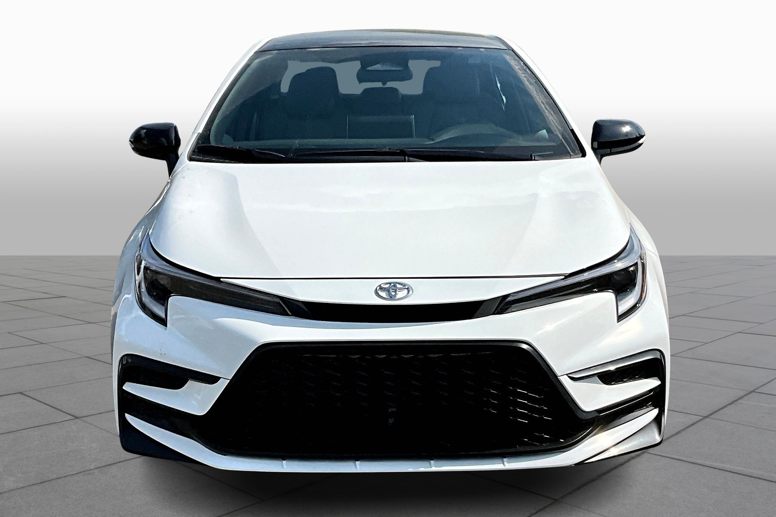 2025 Toyota Corolla SE photo 2