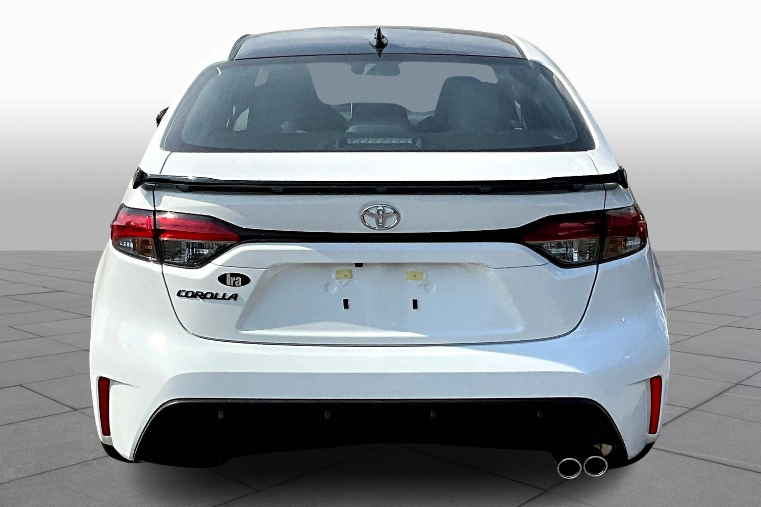 2025 Toyota Corolla SE photo 3
