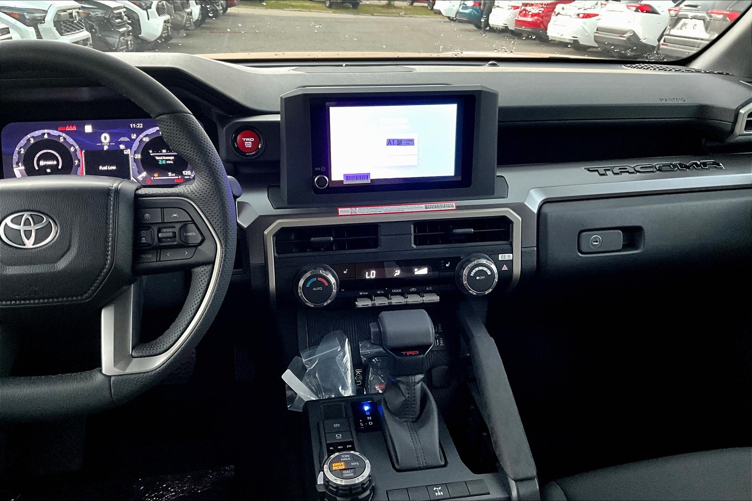 2025 Toyota Tacoma TRD photo 5