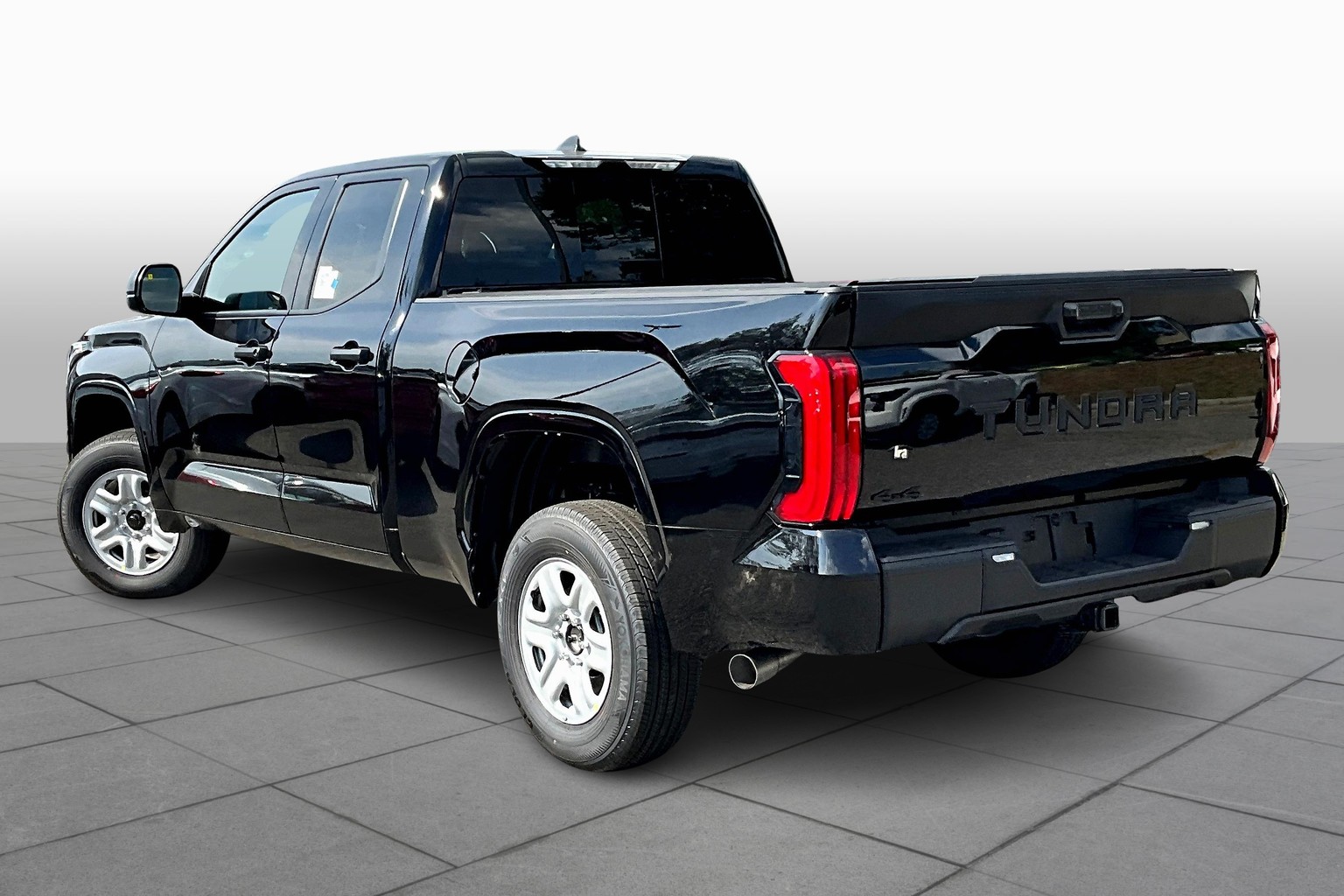2025 Toyota Tundra SR photo 9