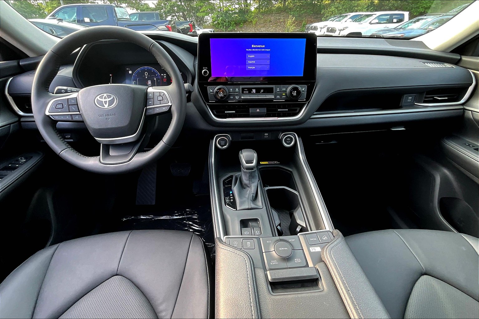 2025 Toyota Grand Highlander XLE photo 4