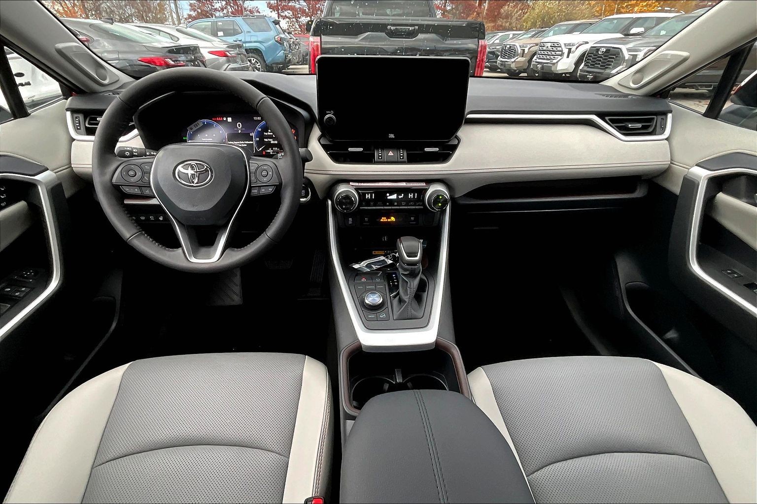 2025 Toyota RAV4 Limited photo 4