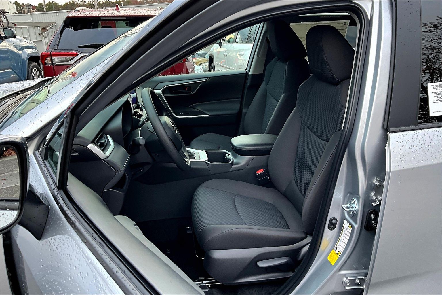 2025 Toyota RAV4 LE photo 2