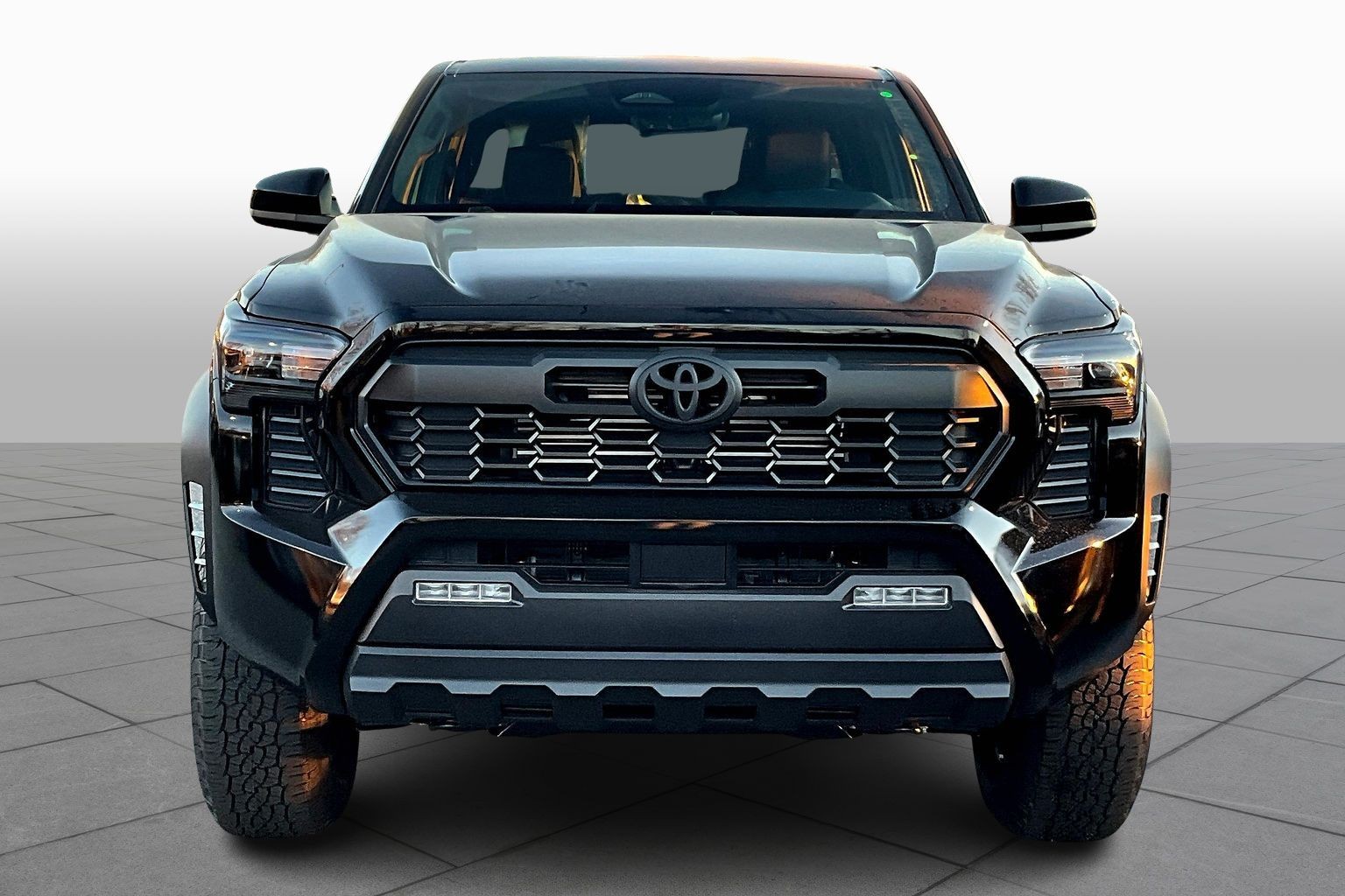 2025 Toyota Tacoma TRD photo 2