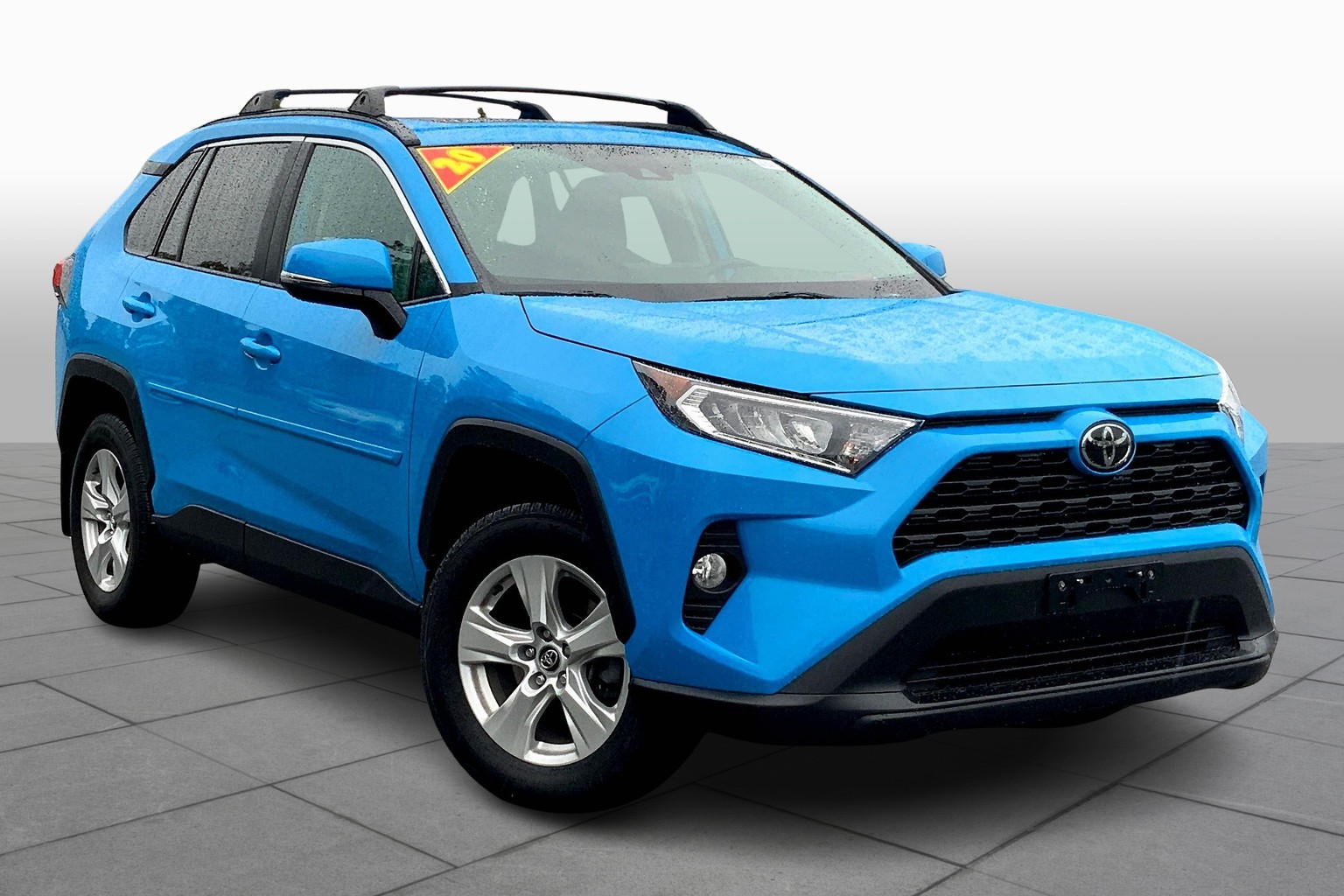 Used 2020 Toyota RAV4 XLE with VIN 2T3P1RFV5LC133258 for sale in Rockland, MA
