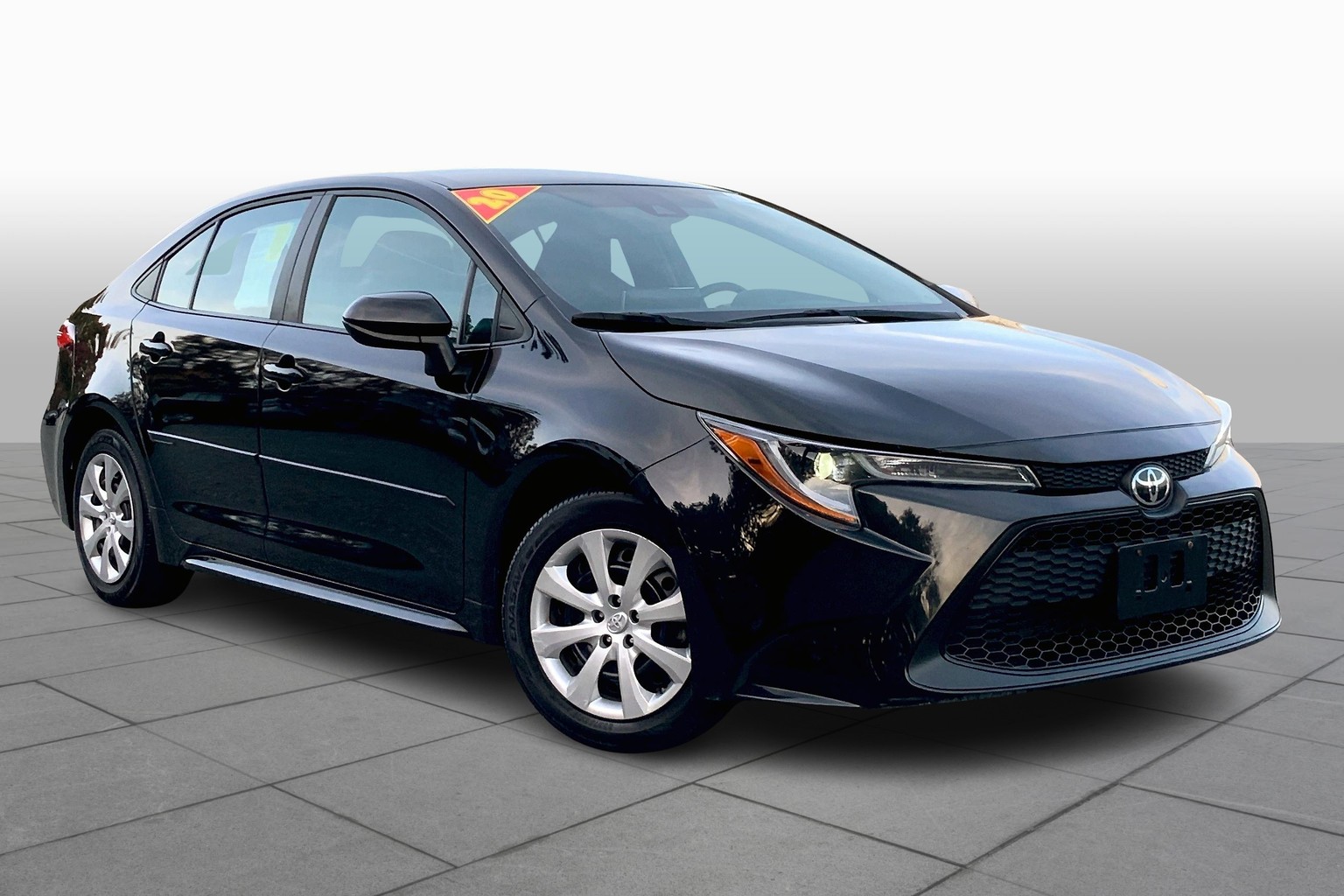 Used 2020 Toyota Corolla LE with VIN 5YFEPRAE5LP083578 for sale in Hanover, MA