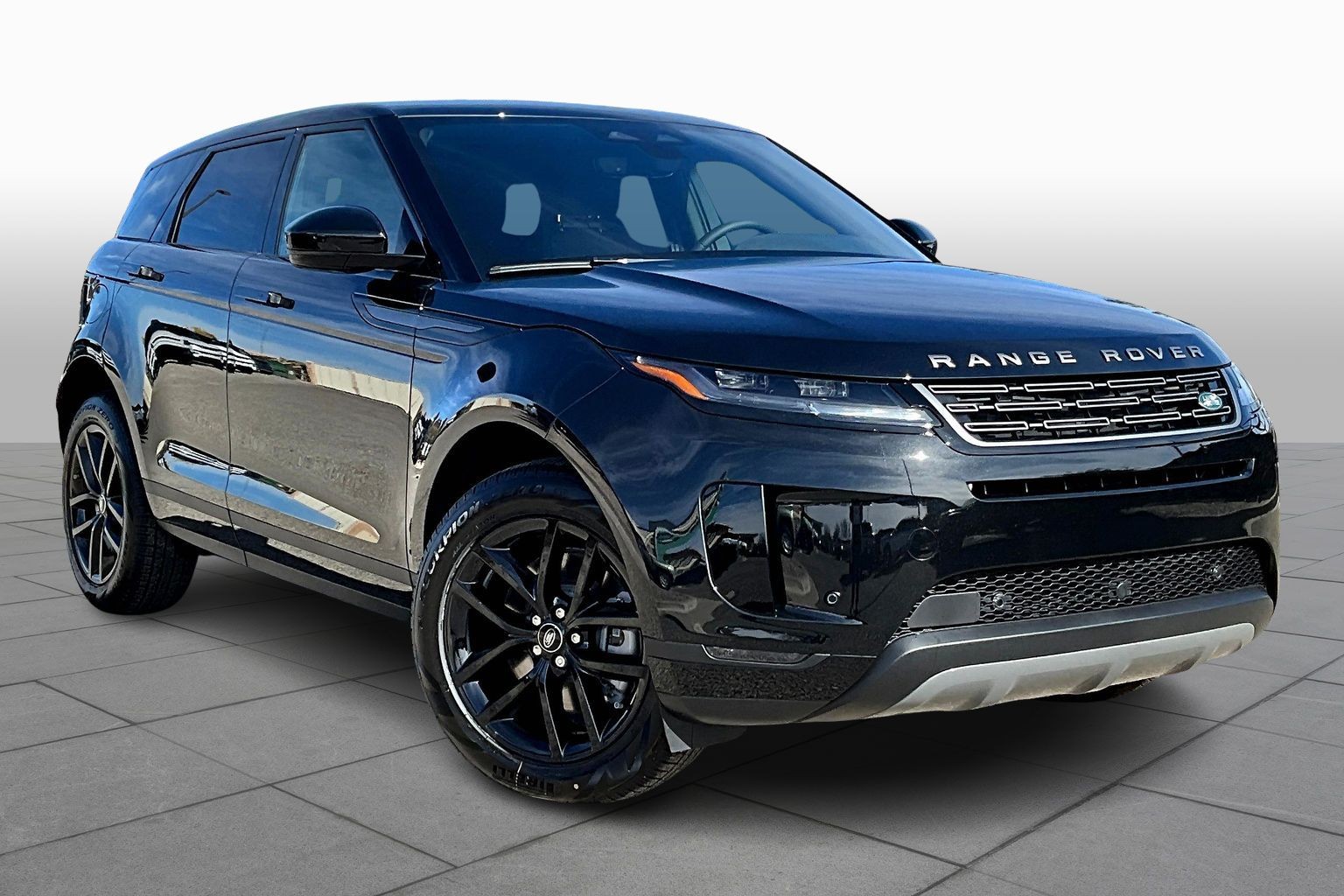 2026 Land Rover Range Rover Evoque S photo 2