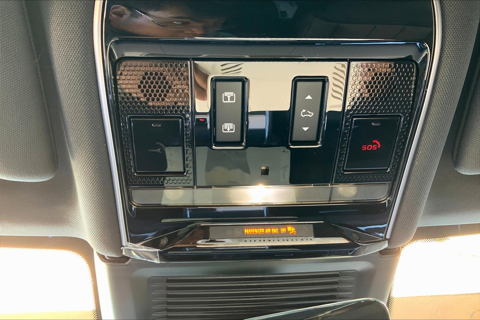 Range Rover P530 SE LWB 7 Seats