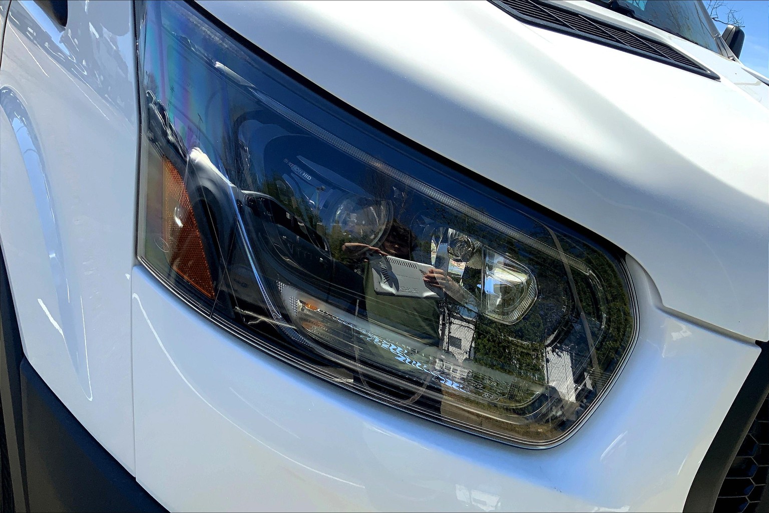 Transit Van 250 Medium Roof w/148-inch WB
