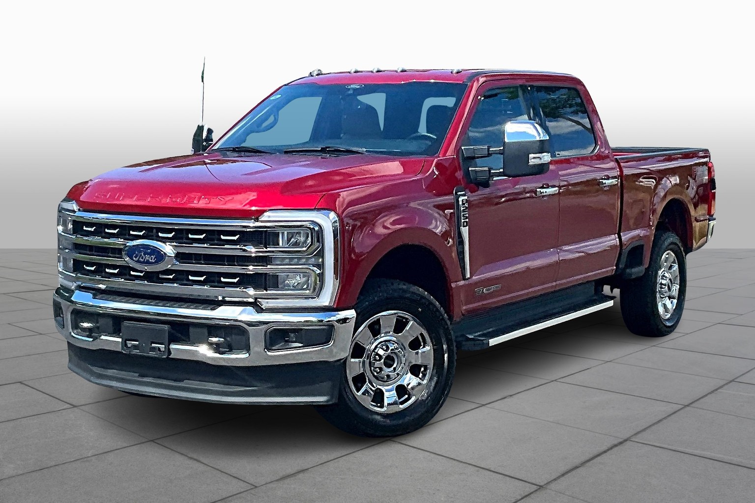 F-250 Super Duty SuperCrew Lariat