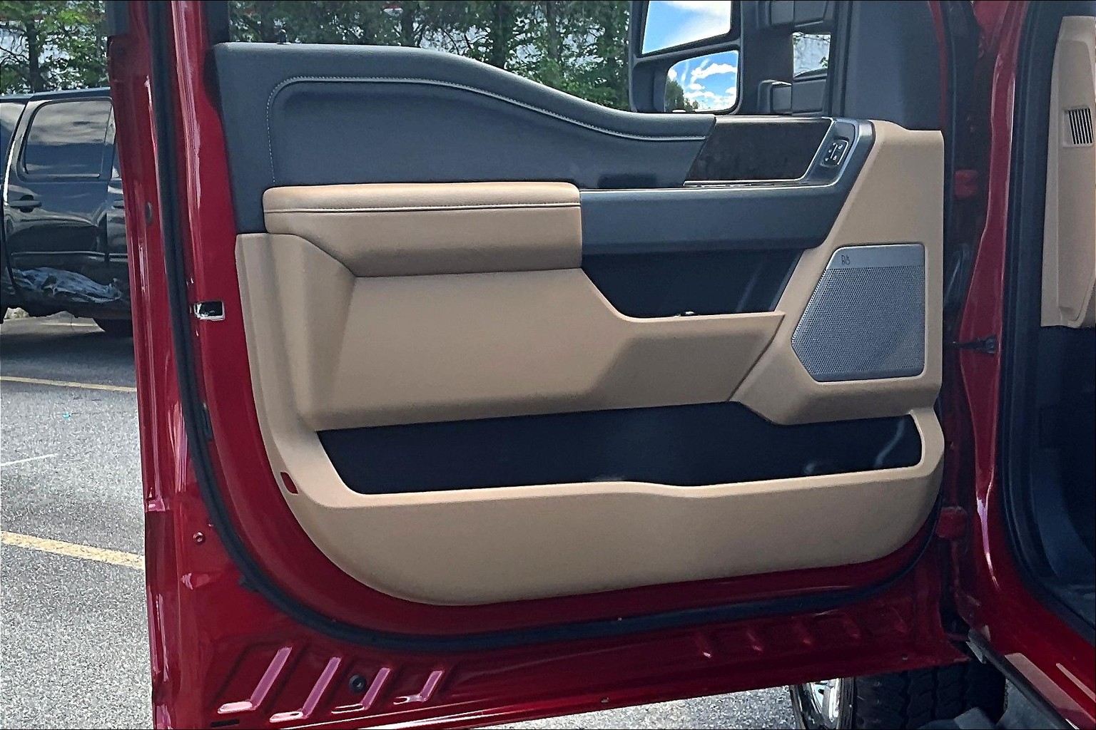F-250 Super Duty SuperCrew Lariat