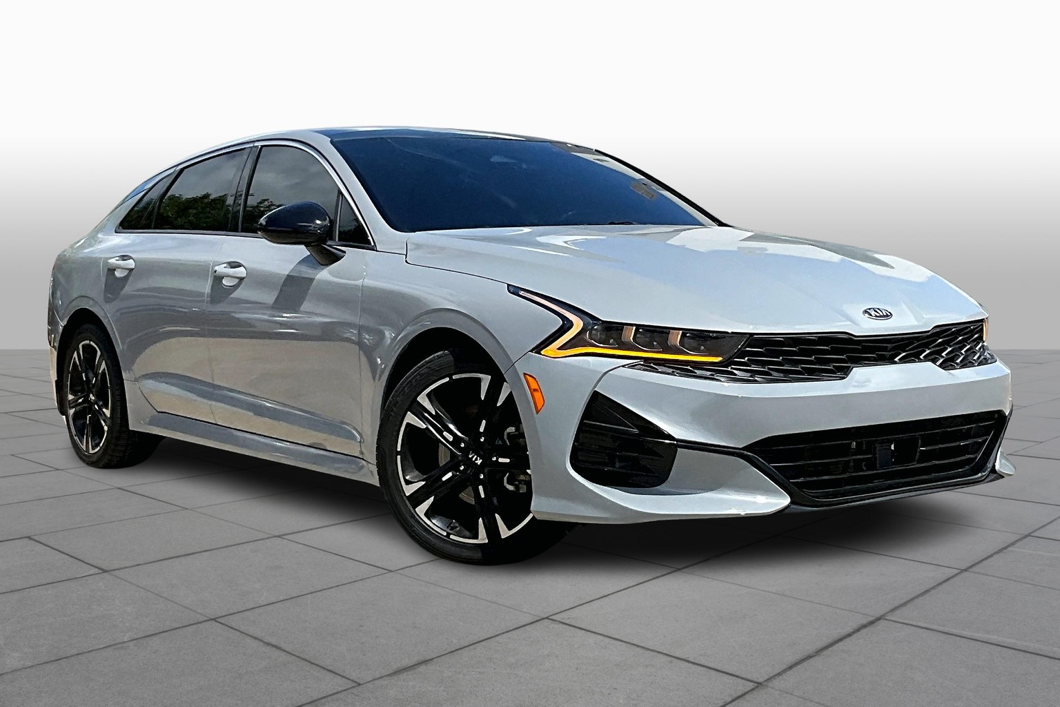 Used 2021 Kia K5 GT-Line with VIN 5XXG64J21MG081633 for sale in Austin, TX
