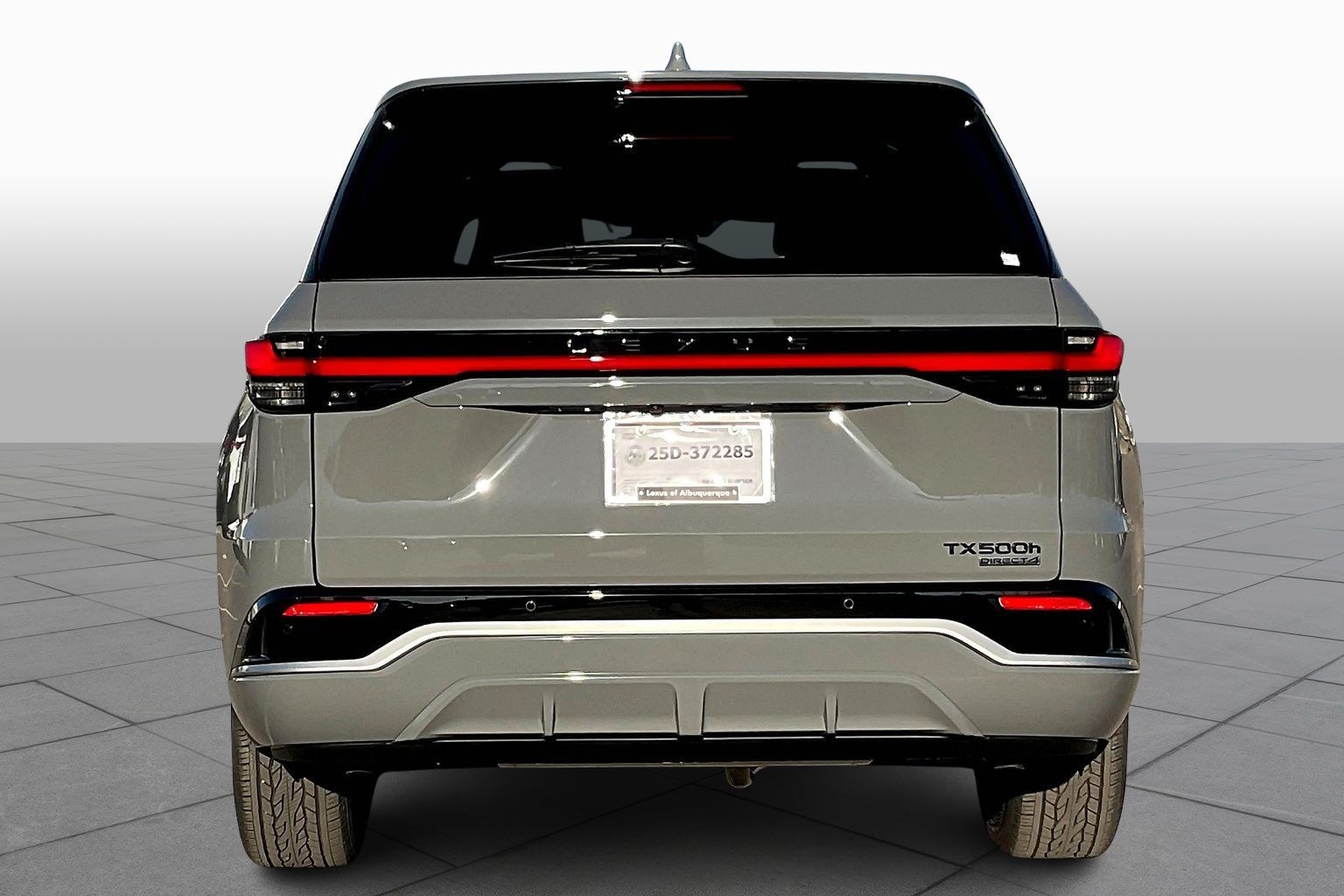 2026 Lexus TX 500h F SPORT Performance Luxury photo 4