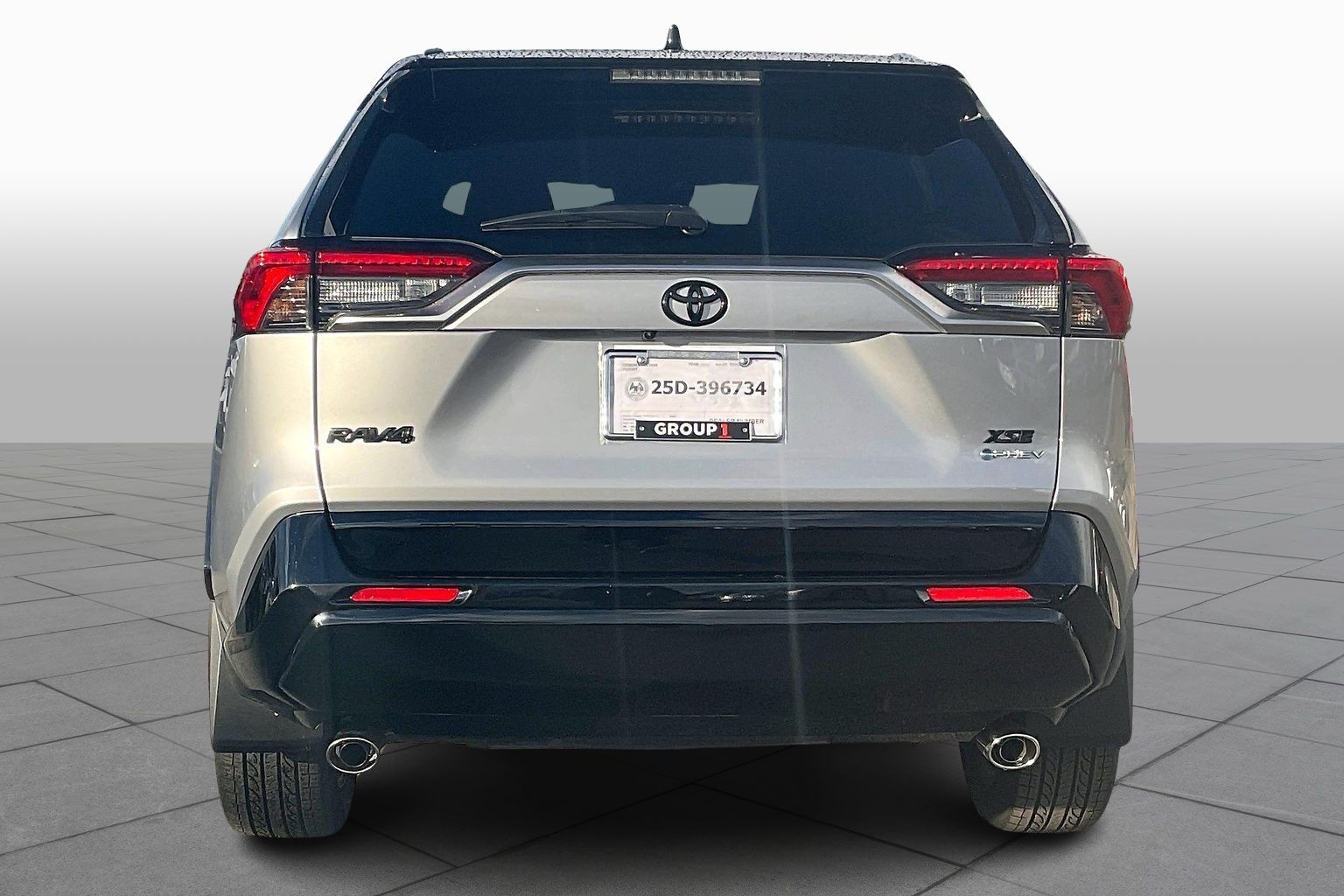 2025 Toyota RAV4 Prime XSE photo 4