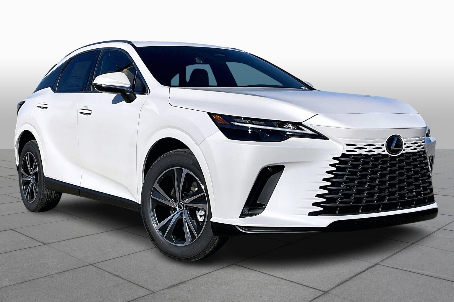 2026 Lexus RX 350h Premium AWD photo 2