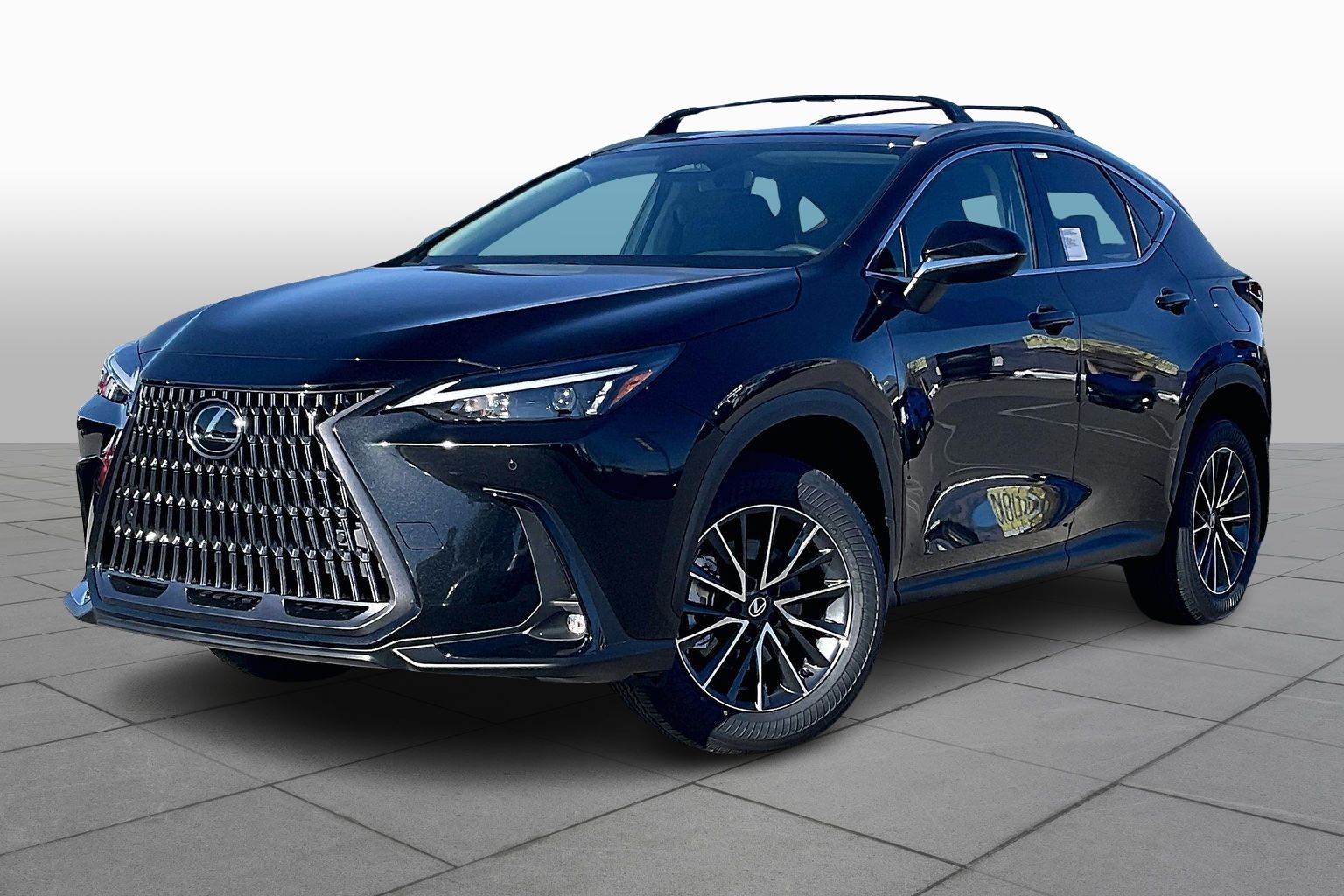 2026 Lexus NX Hybrid 350h's photo