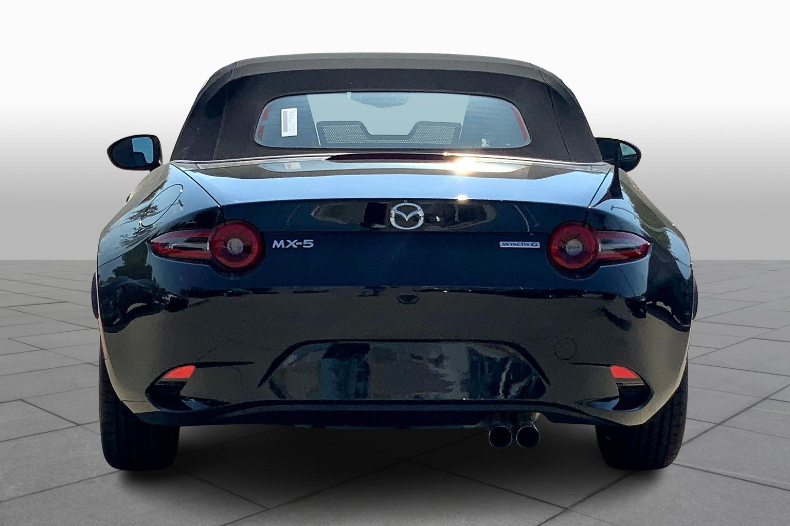 2025 Mazda MX-5 Miata Miata Sport photo 4