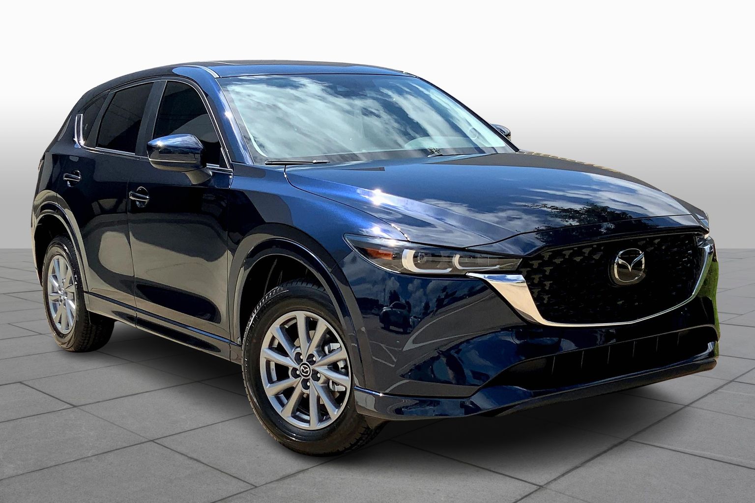 2025 Mazda CX-5 2.5 S Preferred photo 2