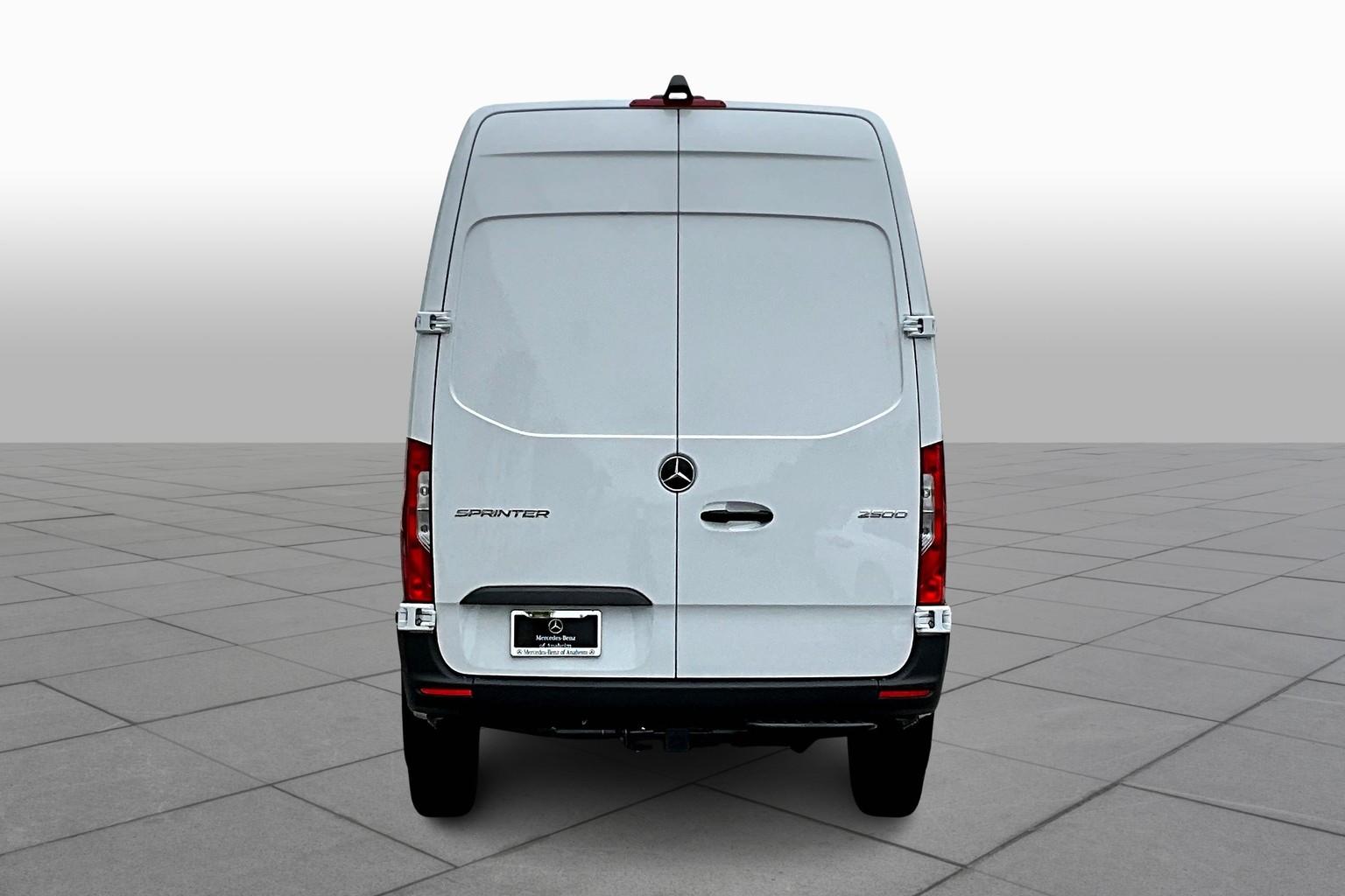 Sprinter Cargo Van 2500 w/144-Inch Wheelbase